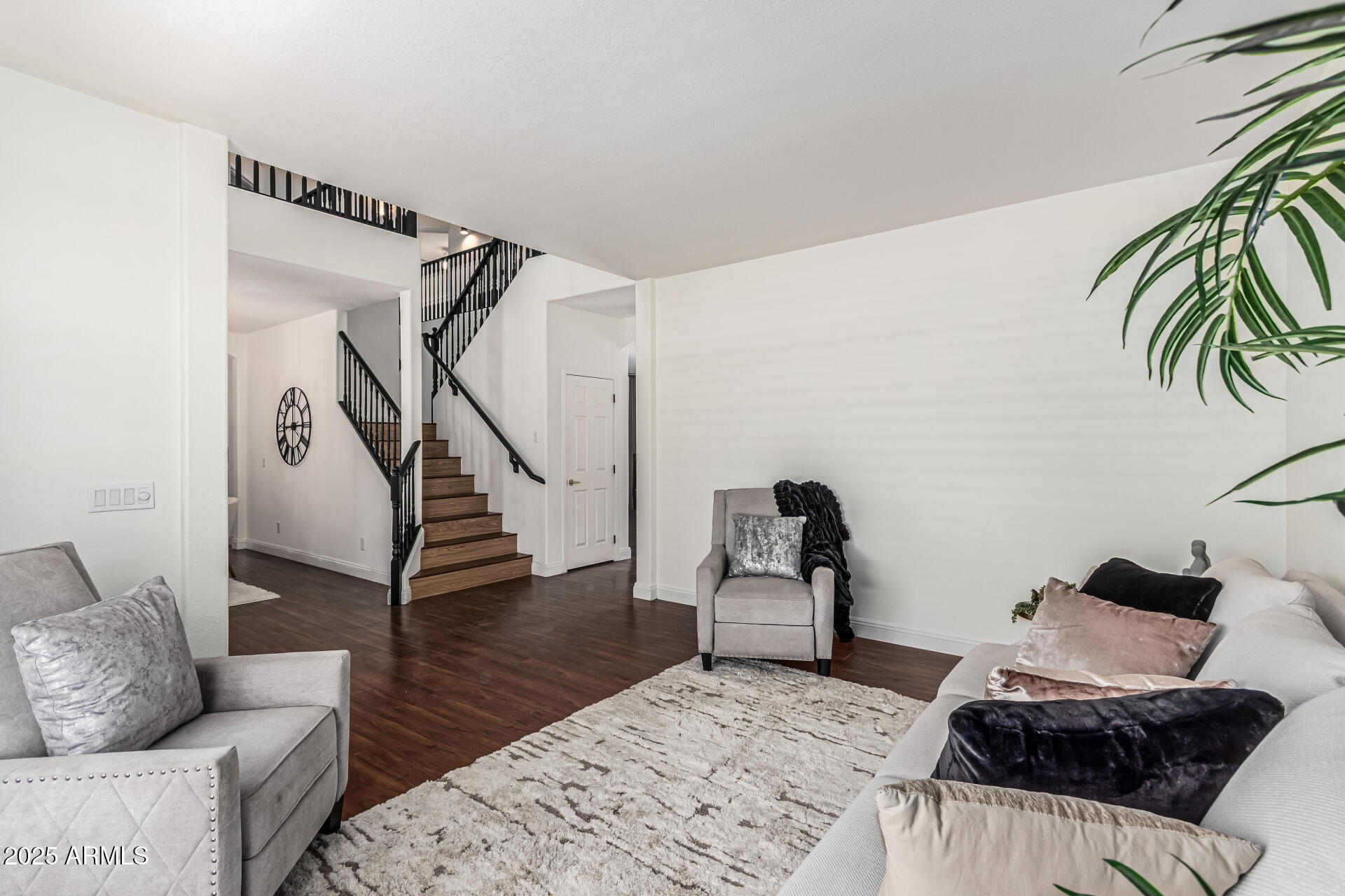 1031 W Longhorn Drive