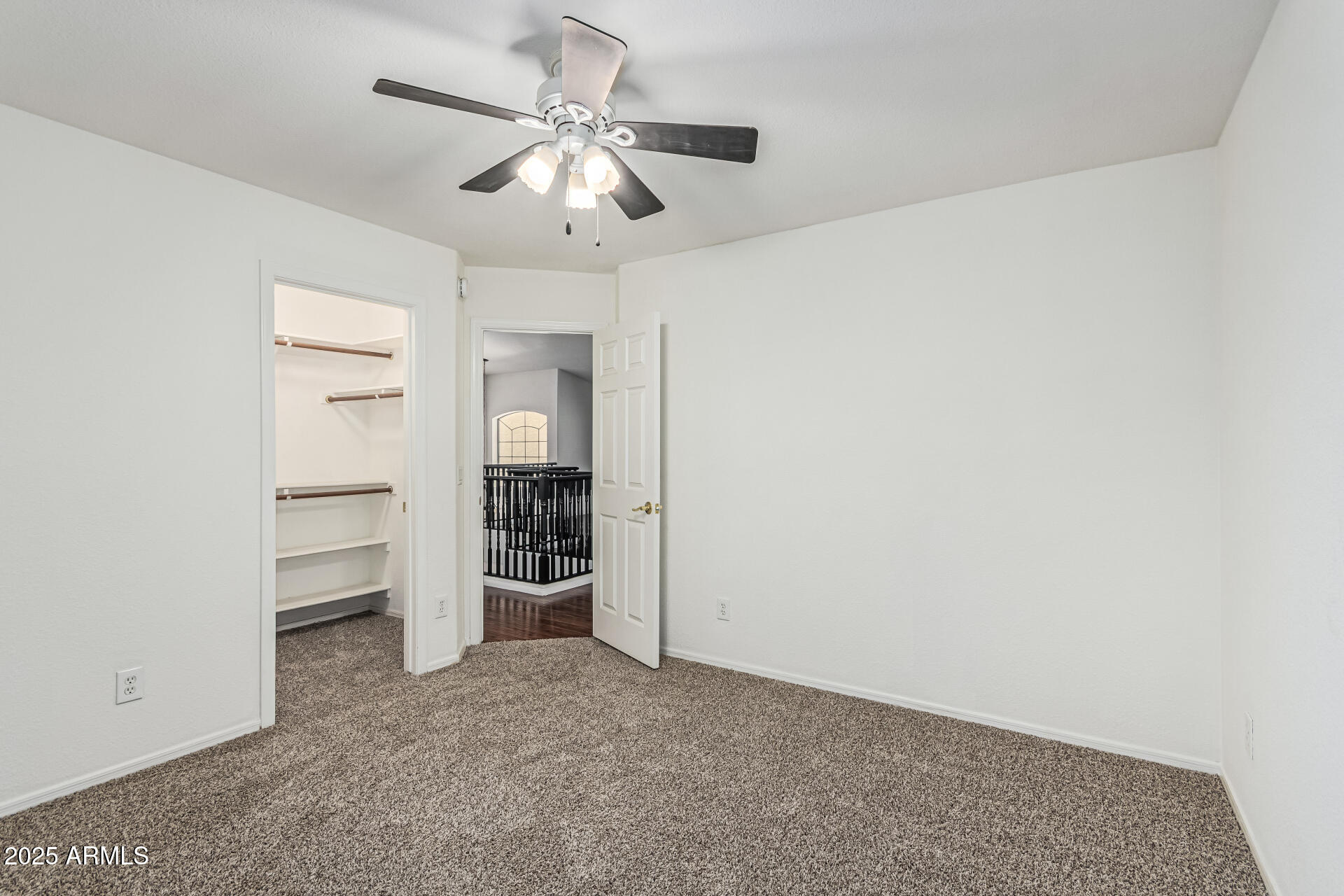 1031 W Longhorn Drive