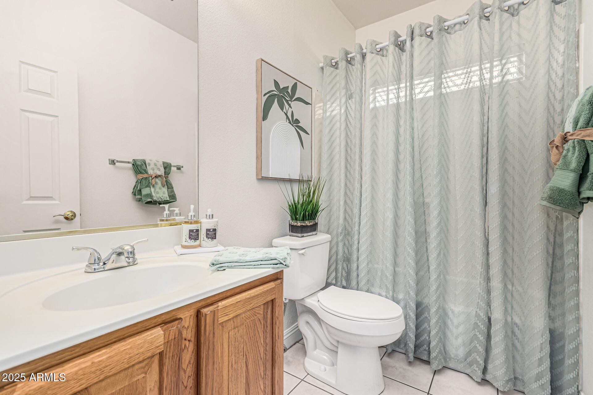 1031 W Longhorn Drive