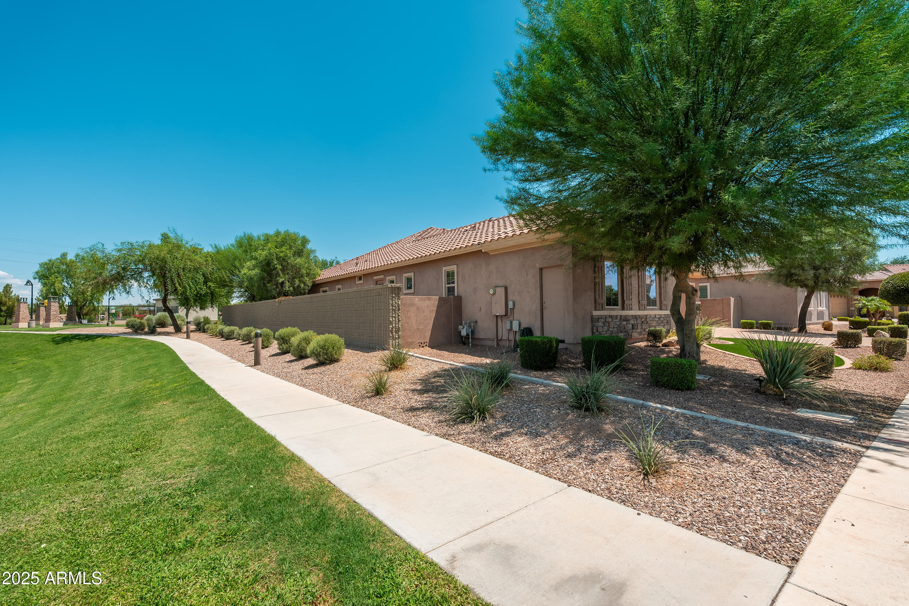 3570 E LANTANA Drive