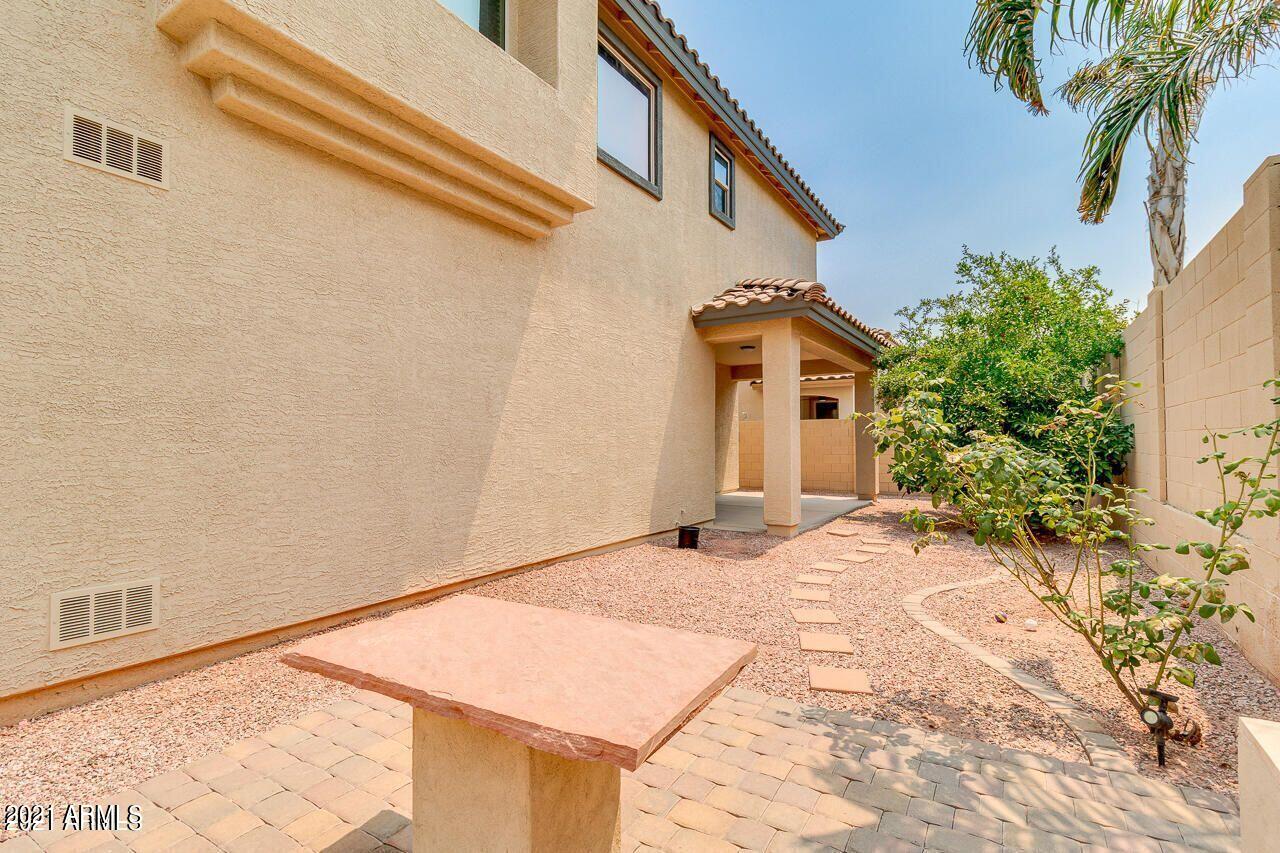 1705 W PELICAN Drive