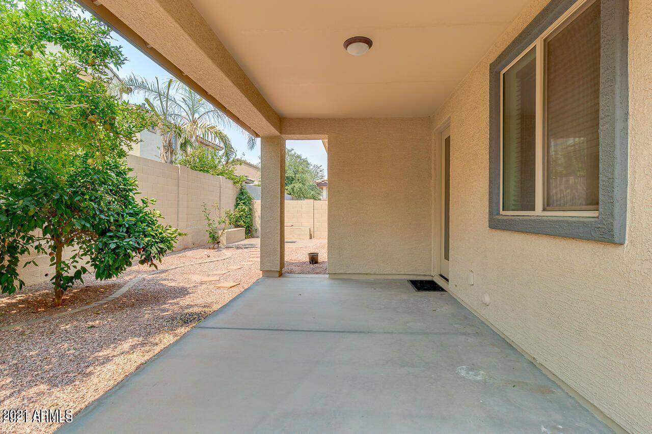 1705 W PELICAN Drive