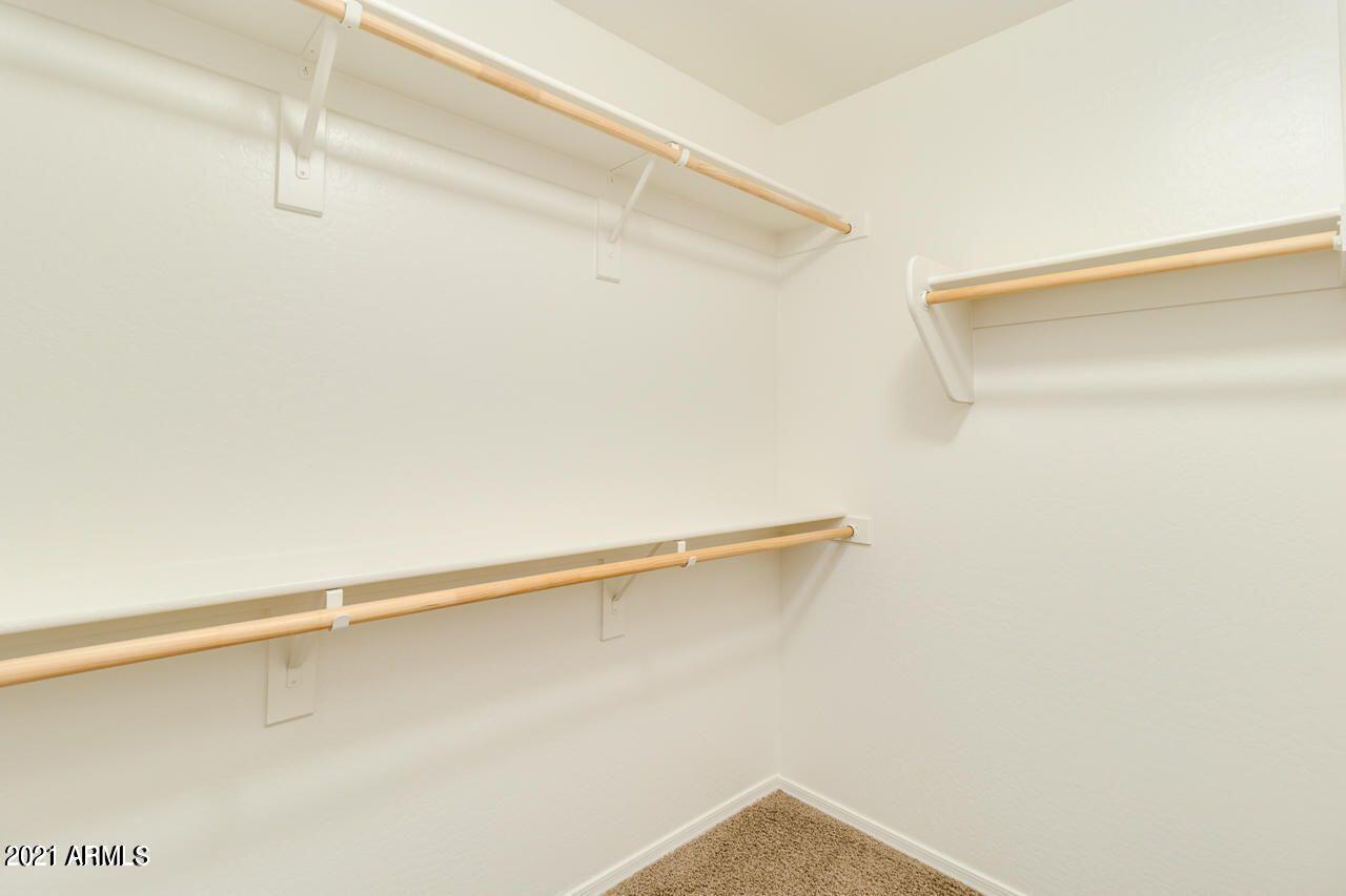 1705 W PELICAN Drive