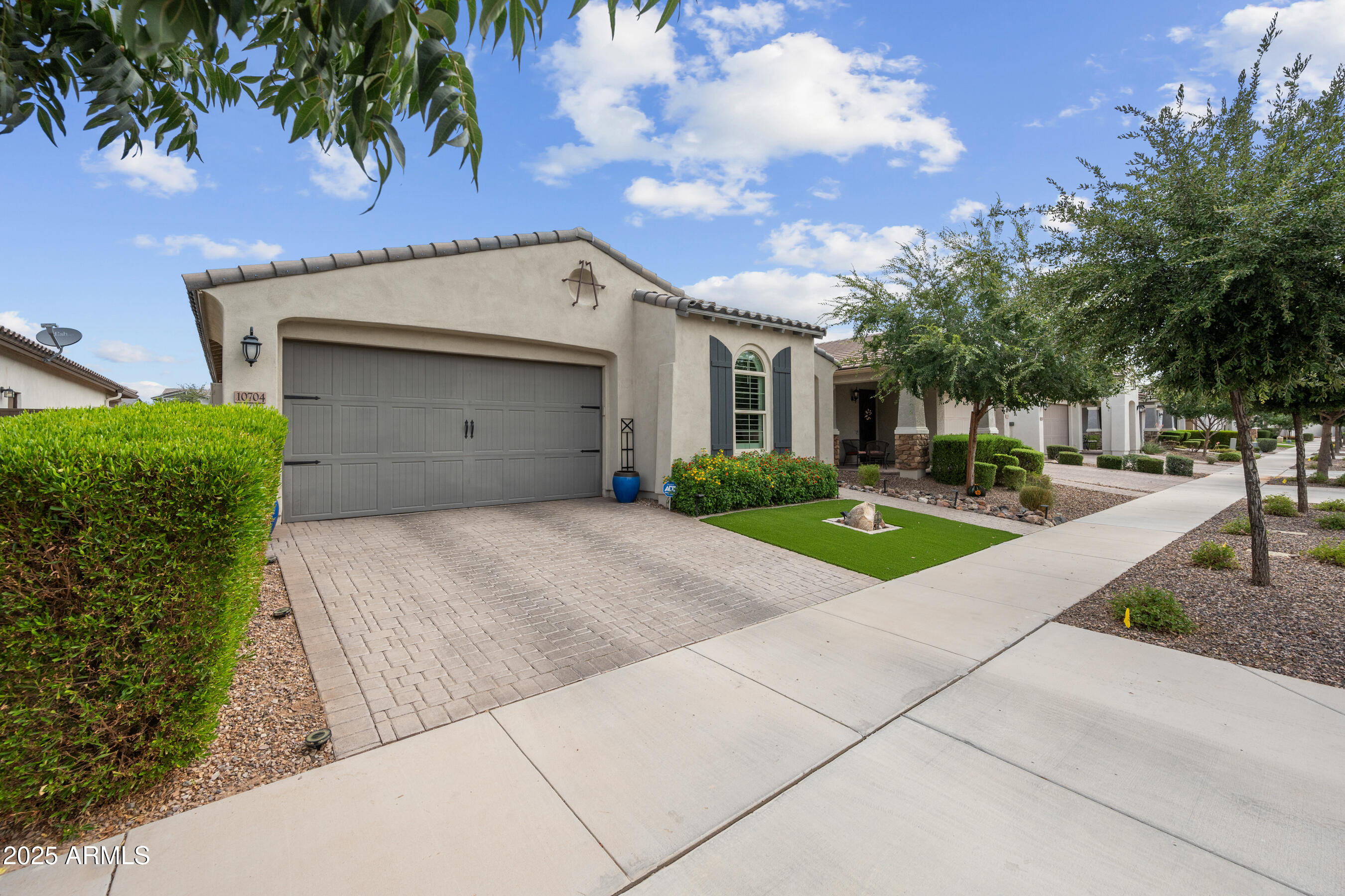 10704 E Twister Avenue