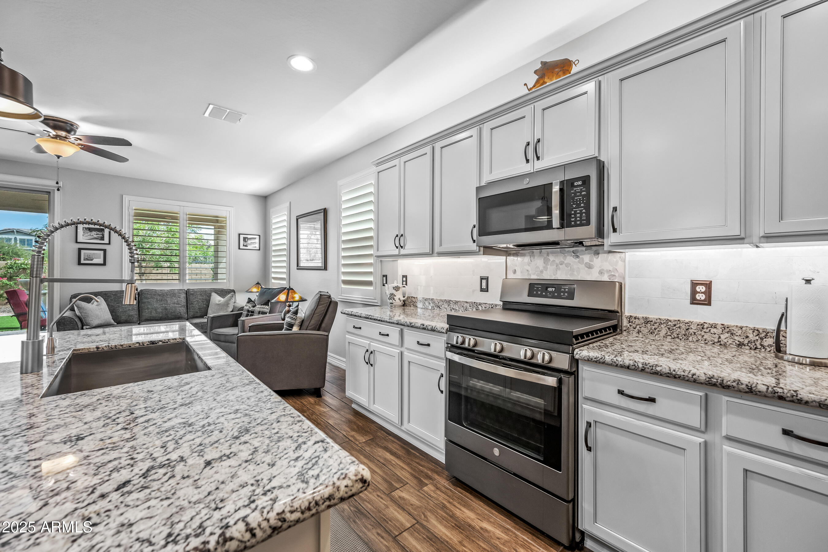 10704 E Twister Avenue