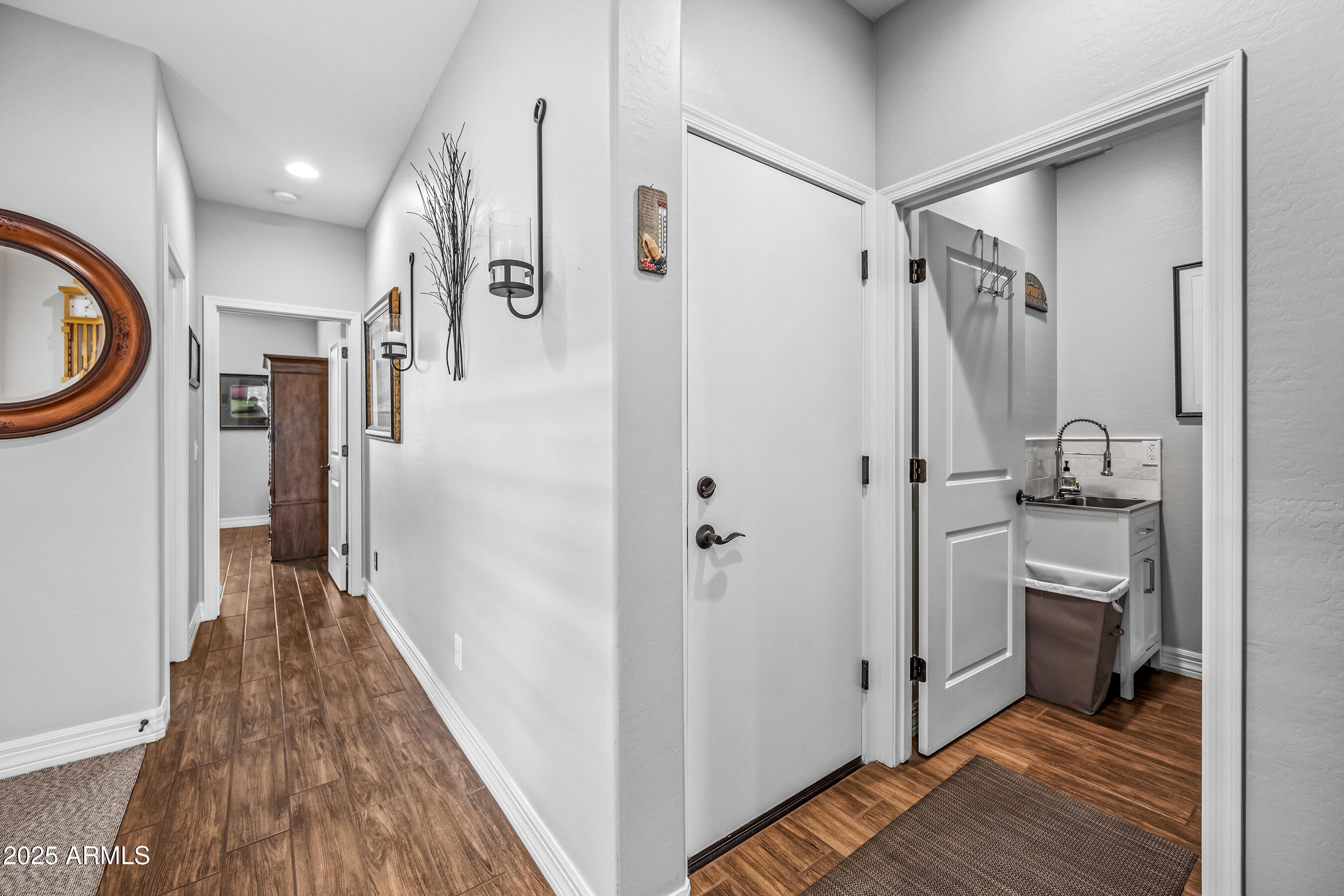 10704 E Twister Avenue