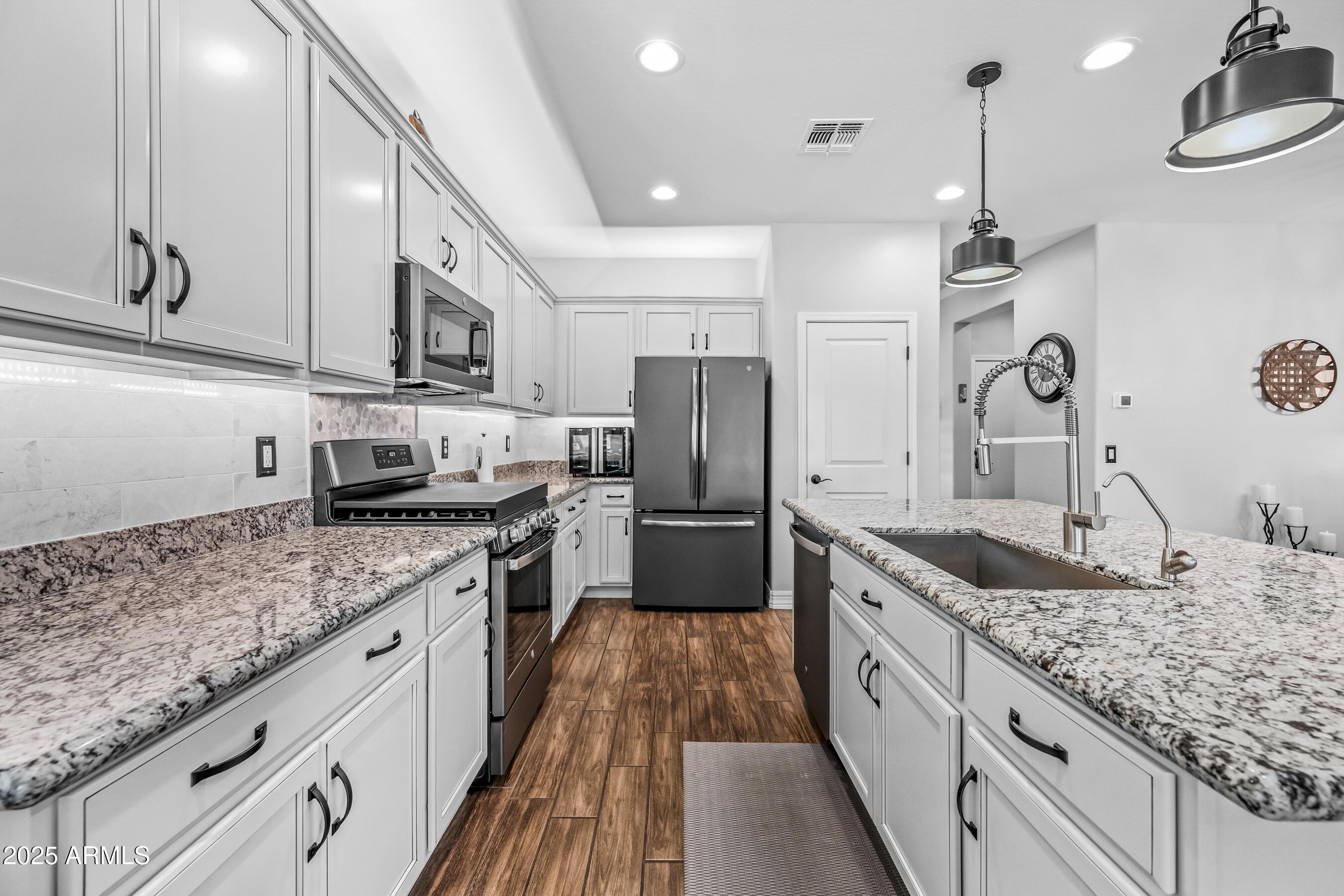 10704 E Twister Avenue