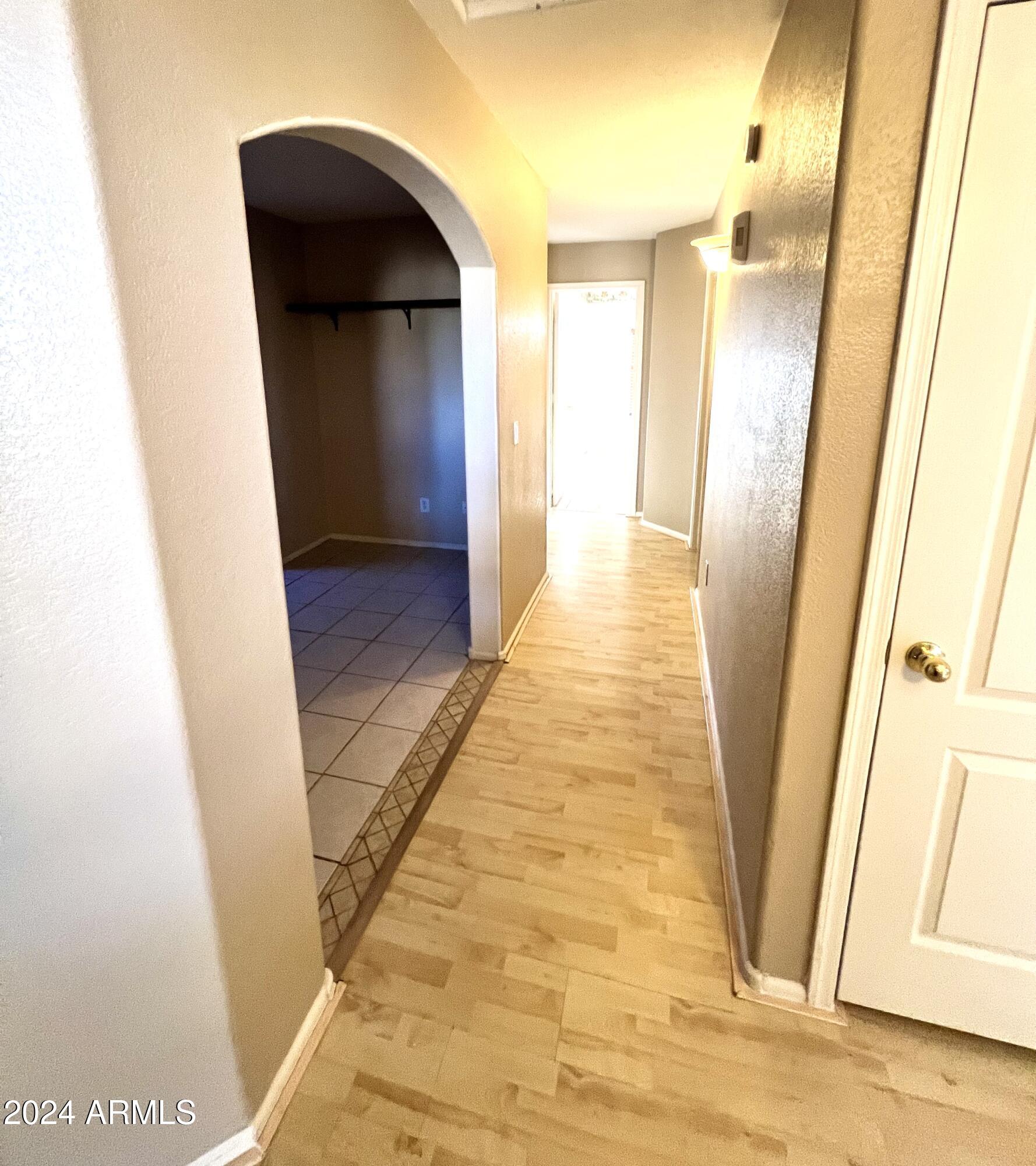 11210 E PRONGHORN Avenue