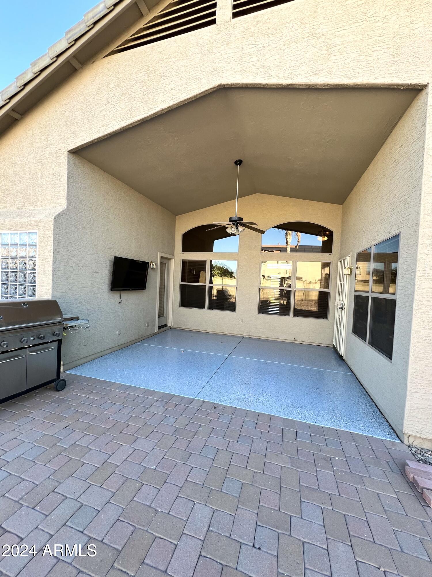 11210 E PRONGHORN Avenue