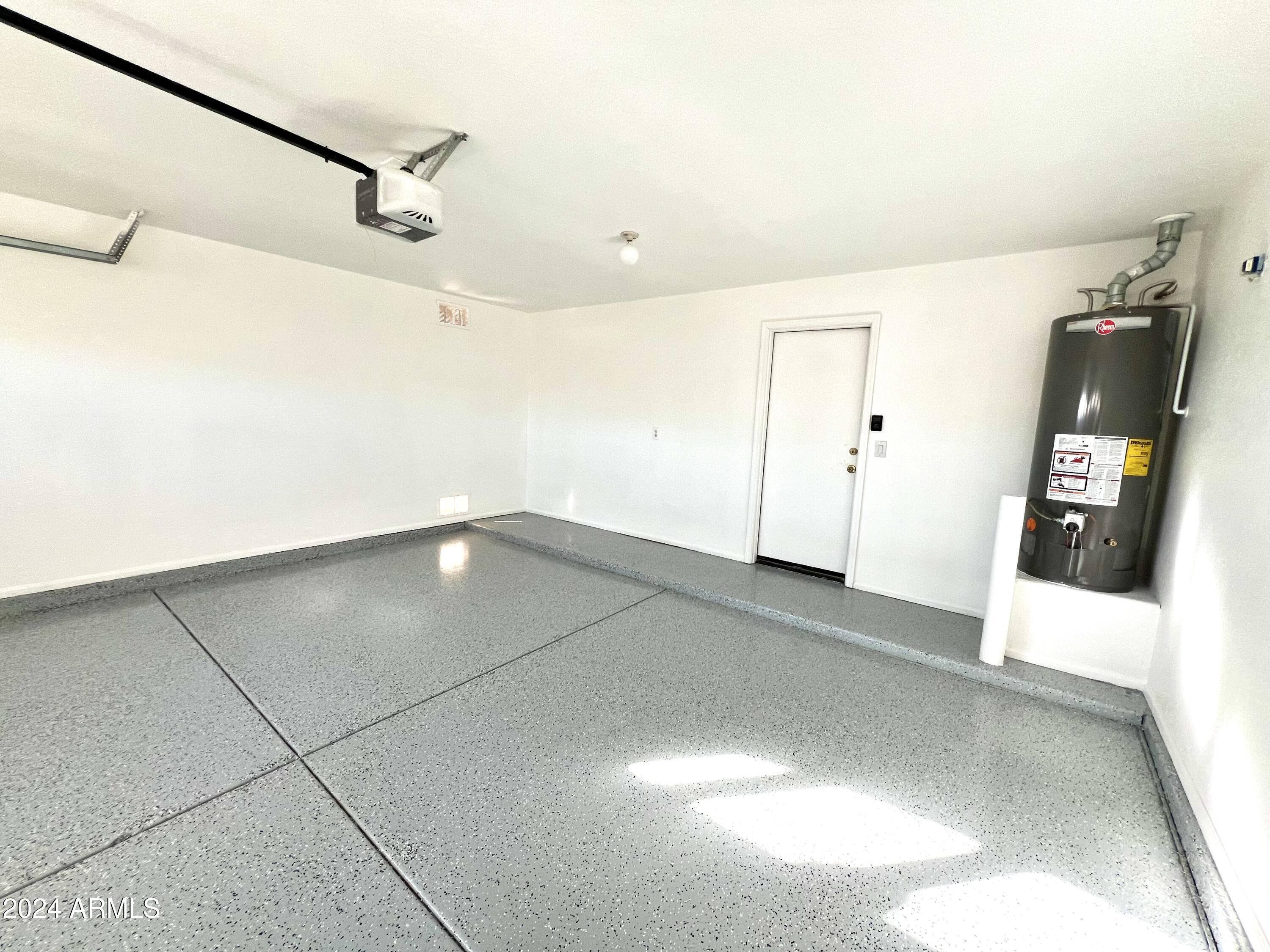 11210 E PRONGHORN Avenue