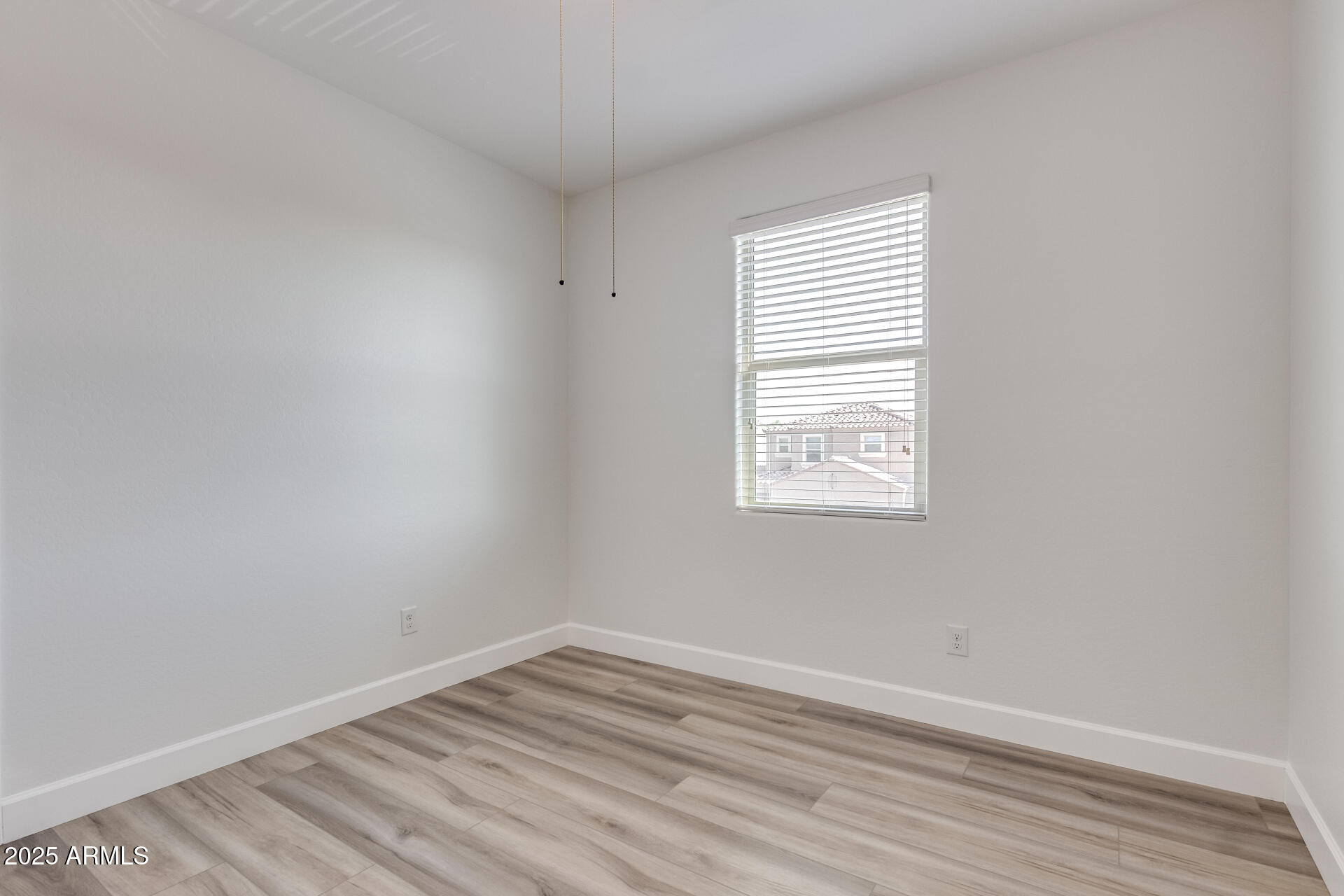 4750 E CHROMIUM Road