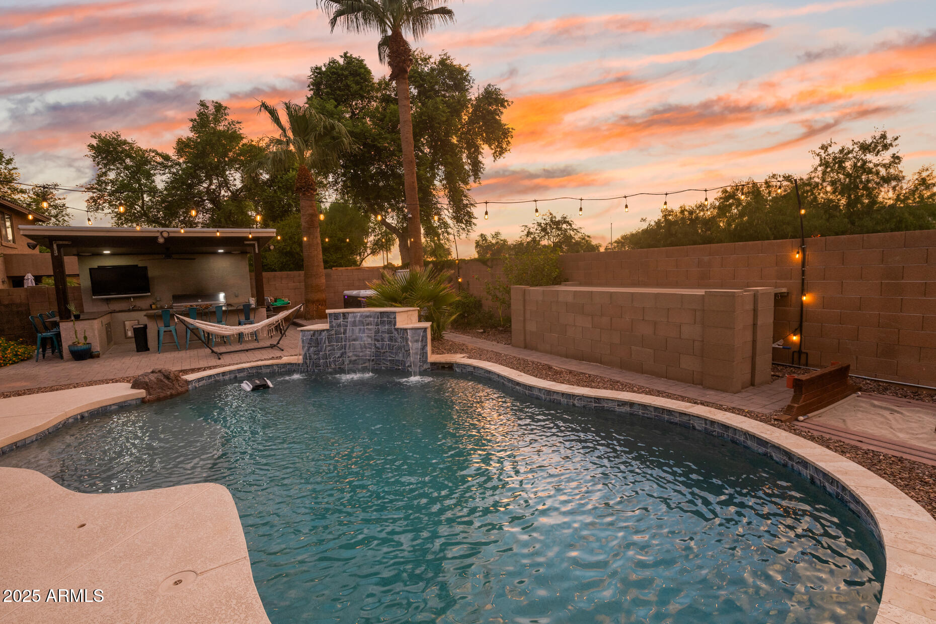 74 E CANYON CREEK Drive