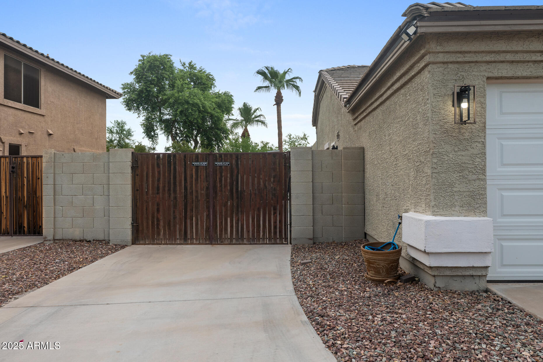 74 E CANYON CREEK Drive