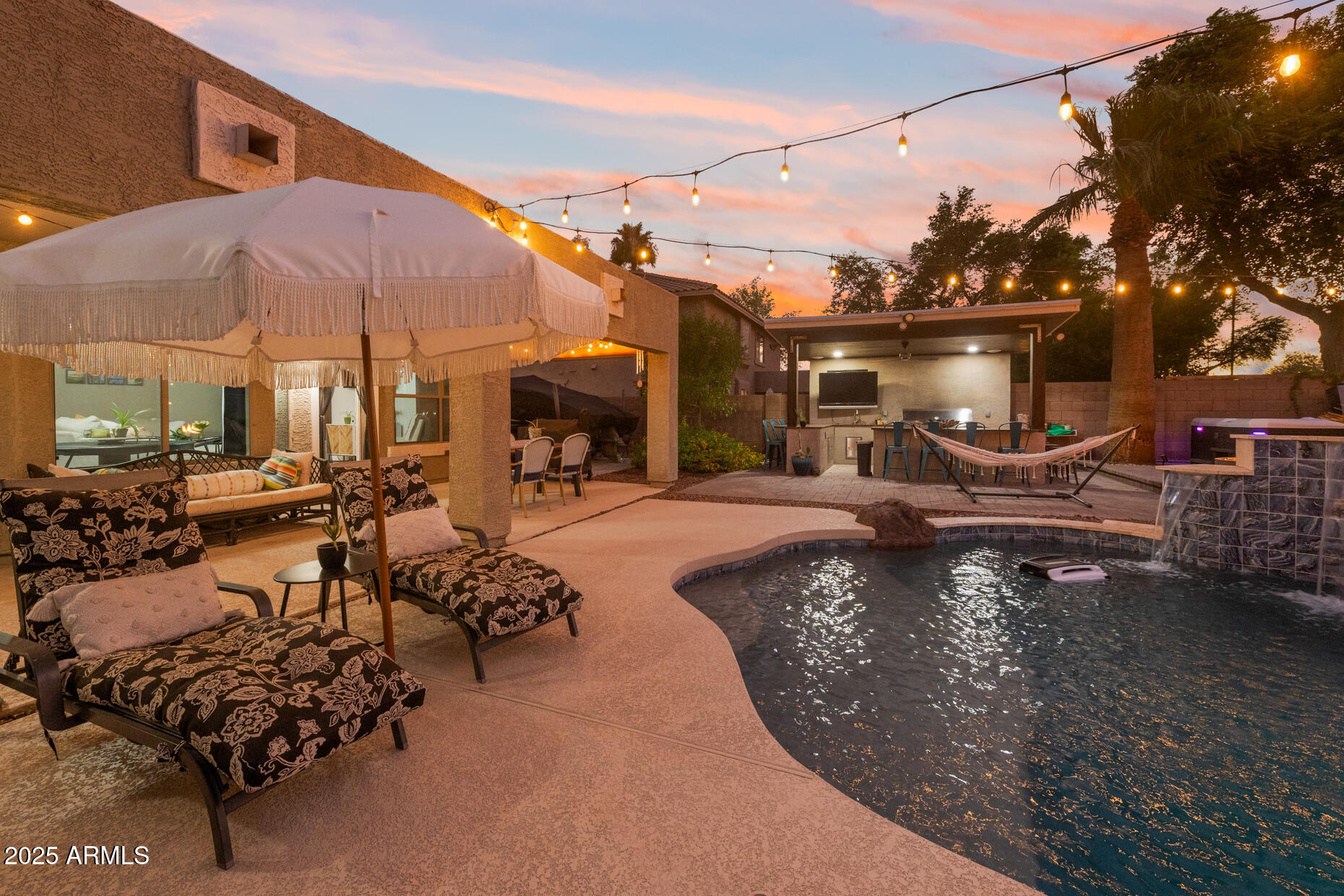 74 E CANYON CREEK Drive