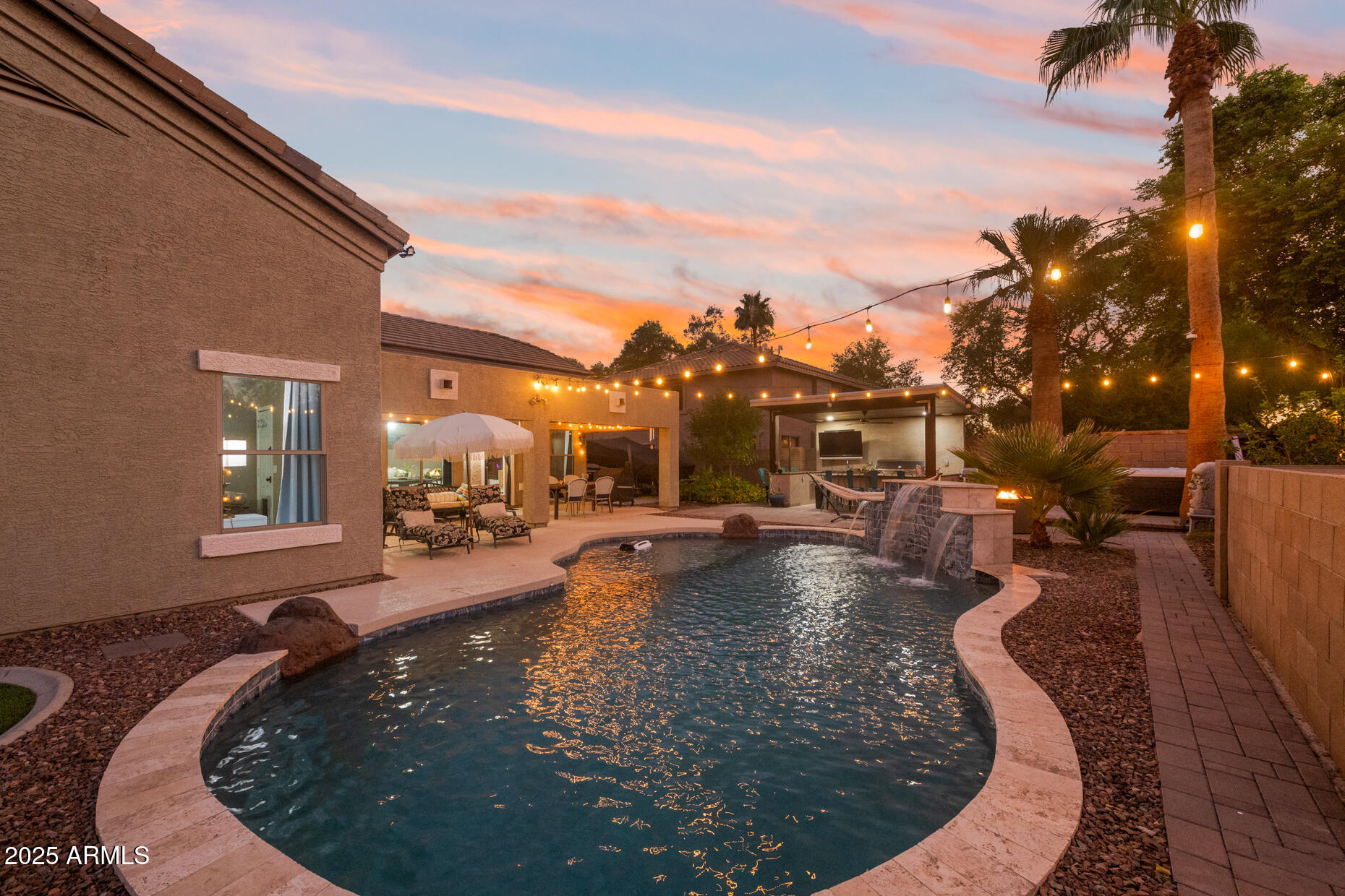 74 E CANYON CREEK Drive