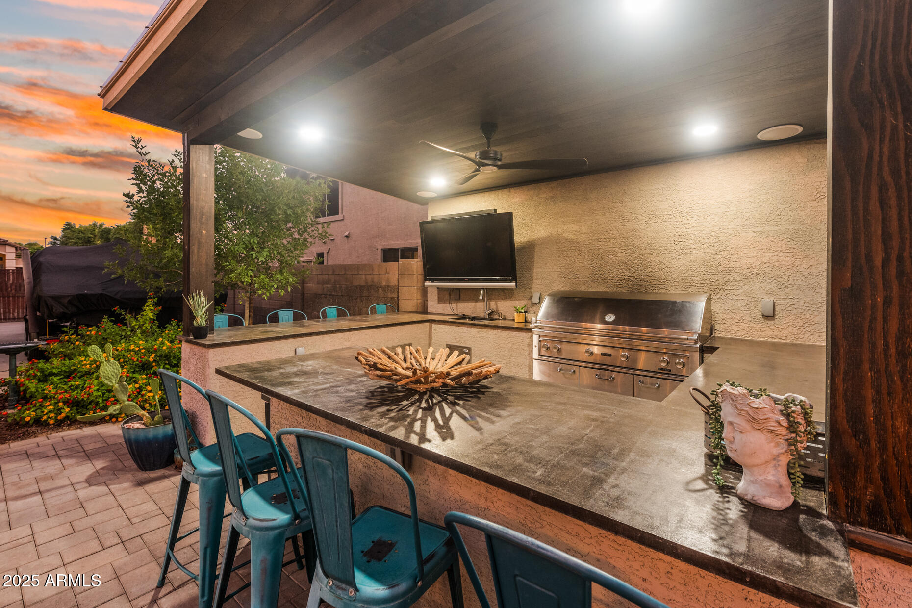 74 E CANYON CREEK Drive