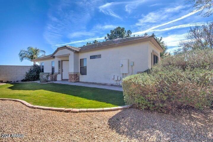 2131 S PEPPERTREE Drive