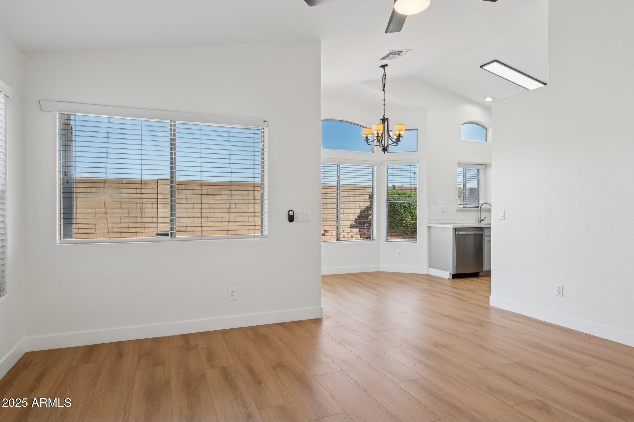 2131 S PEPPERTREE Drive