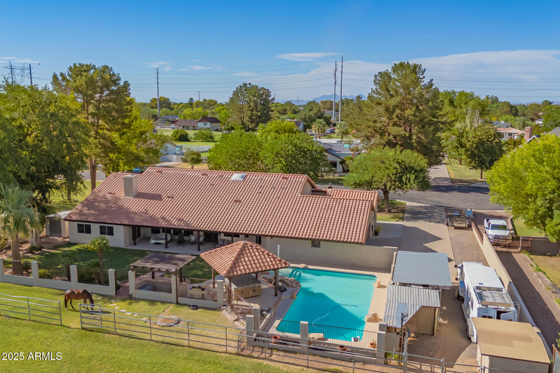 2129 E Page Avenue