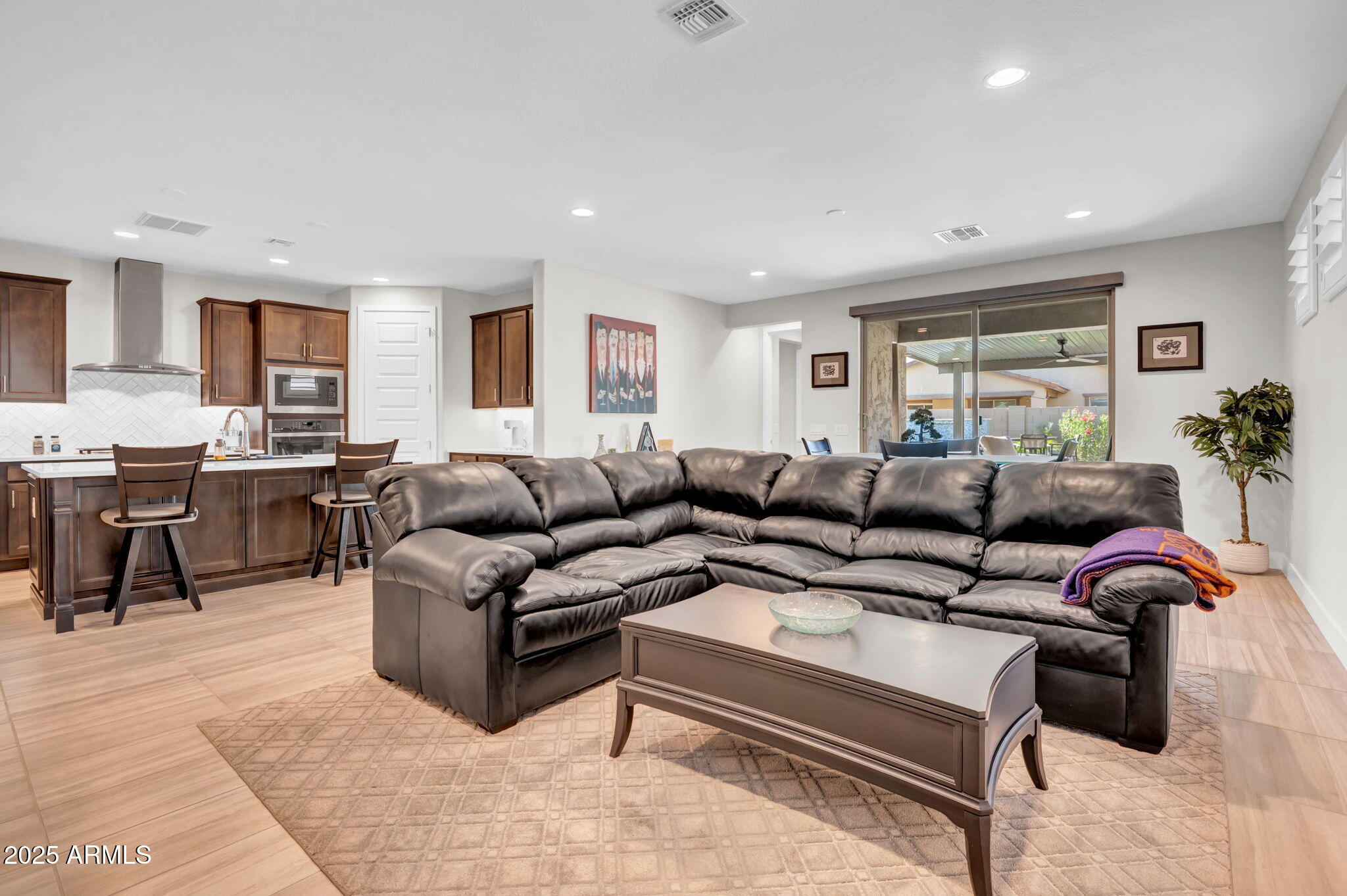 9638 E SPIRAL Avenue