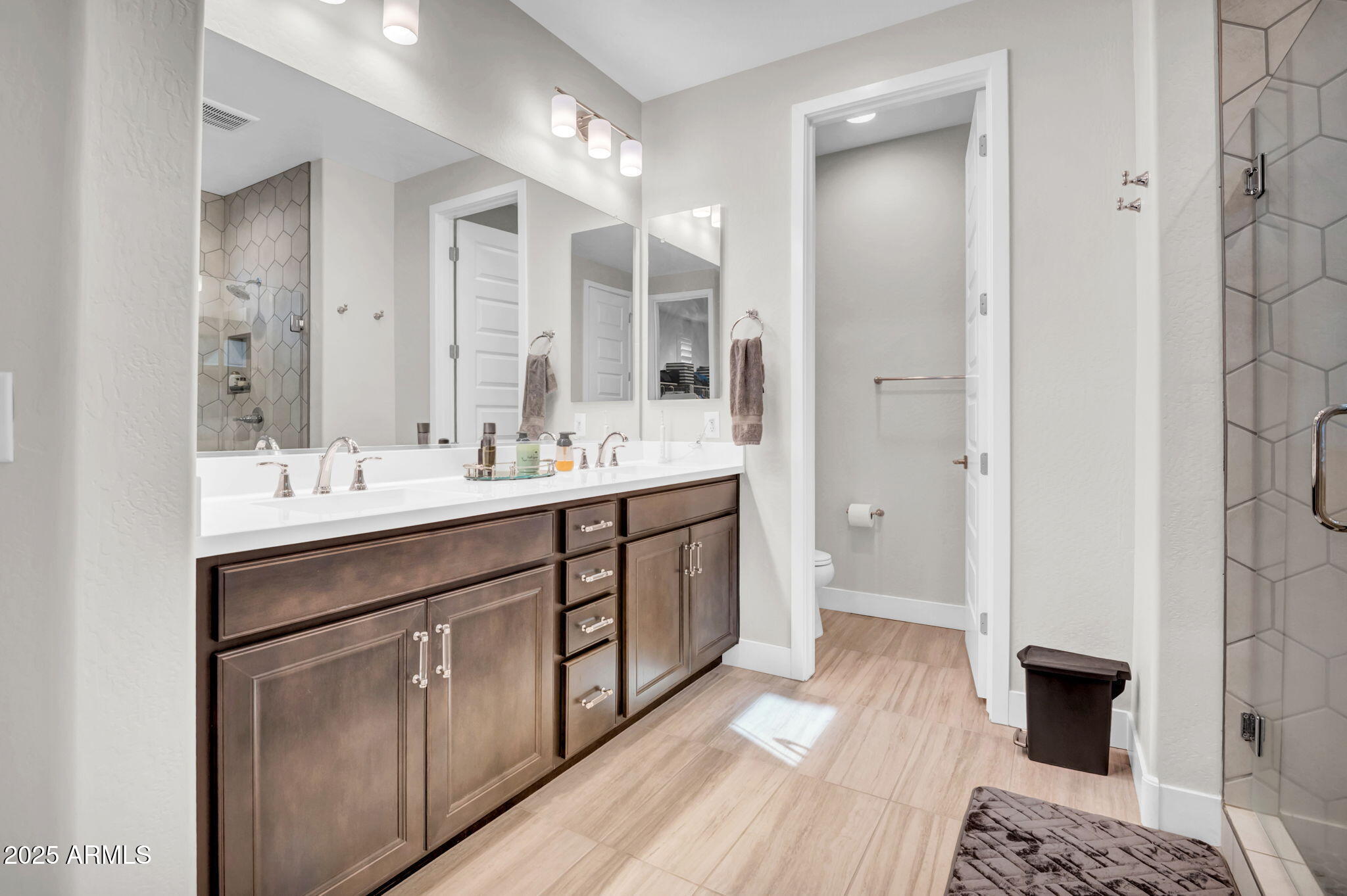 9638 E SPIRAL Avenue