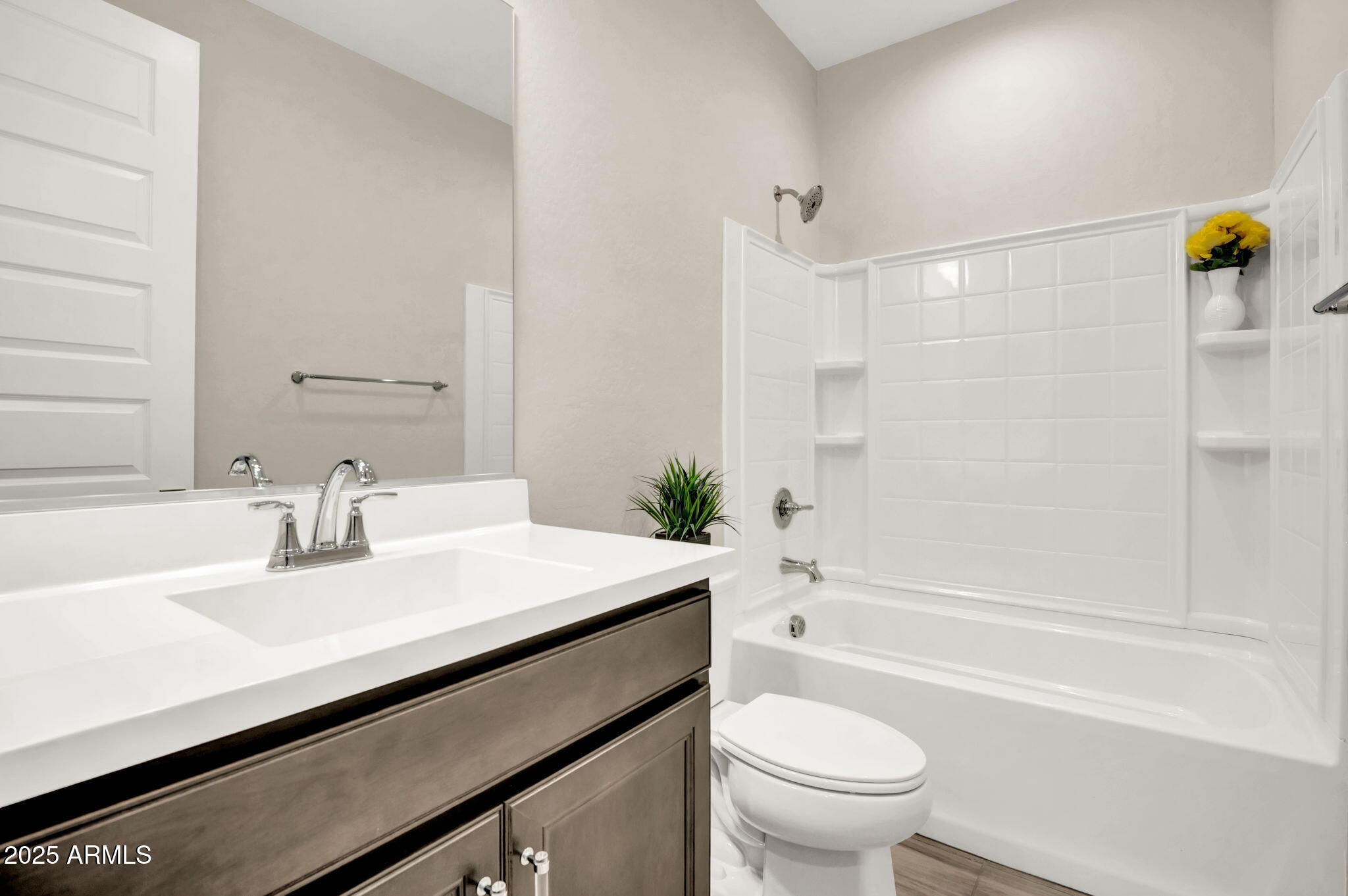 9638 E SPIRAL Avenue