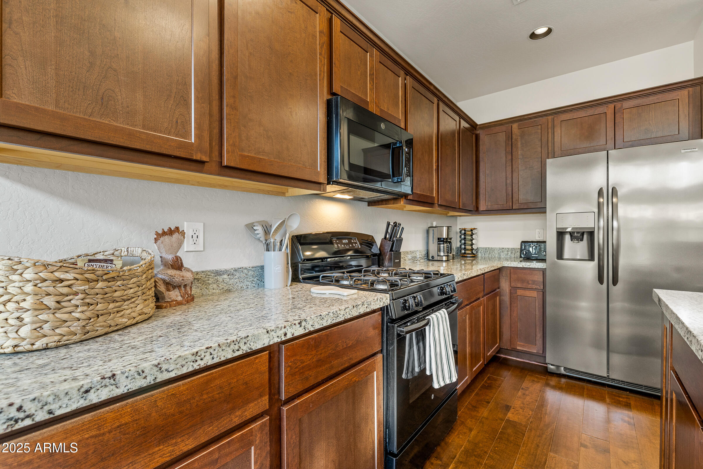 2477 W MISSION TIMBER Circle