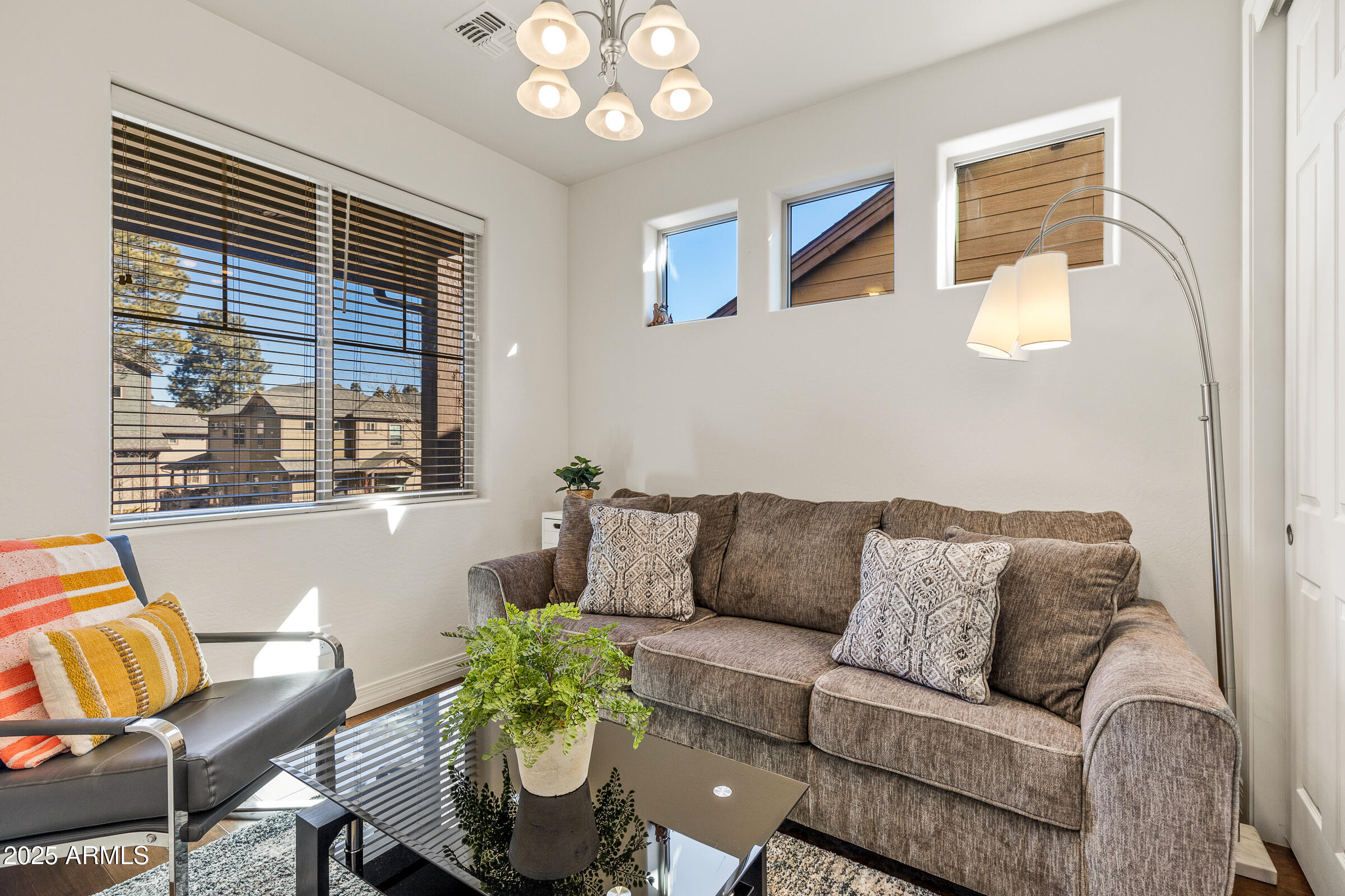 2477 W MISSION TIMBER Circle