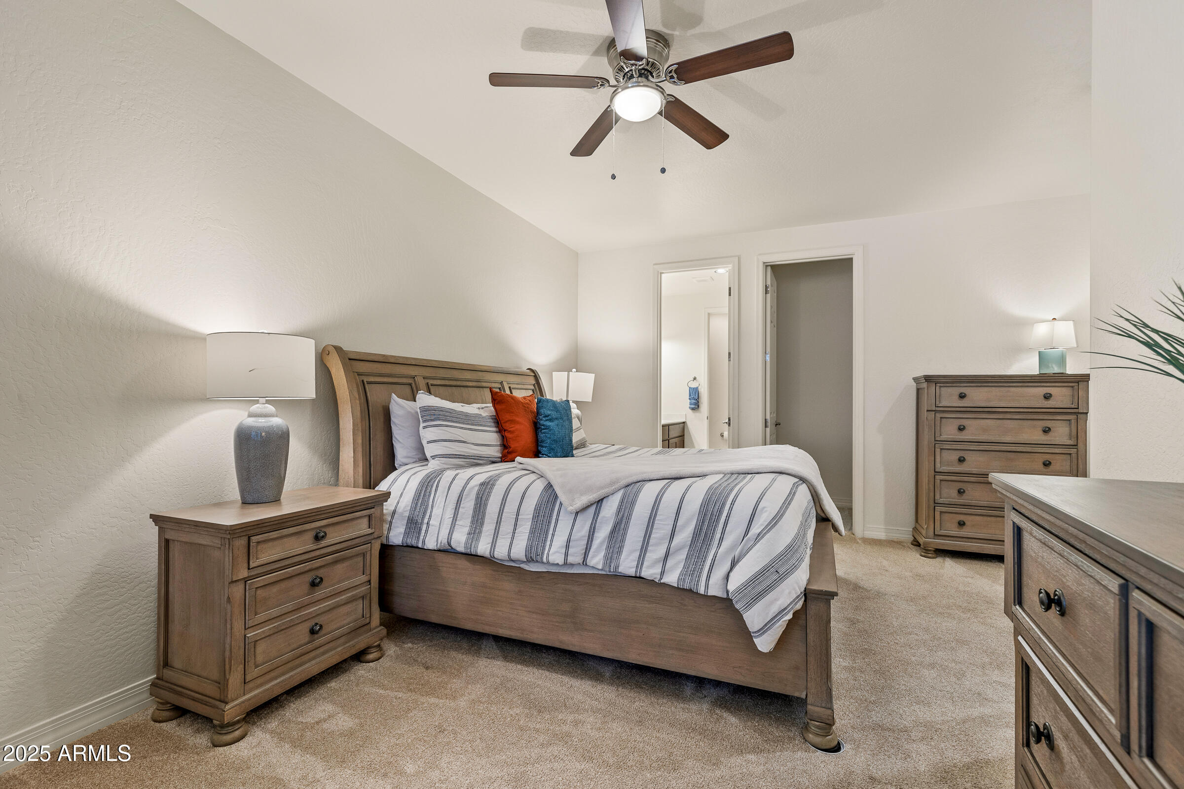 2477 W MISSION TIMBER Circle