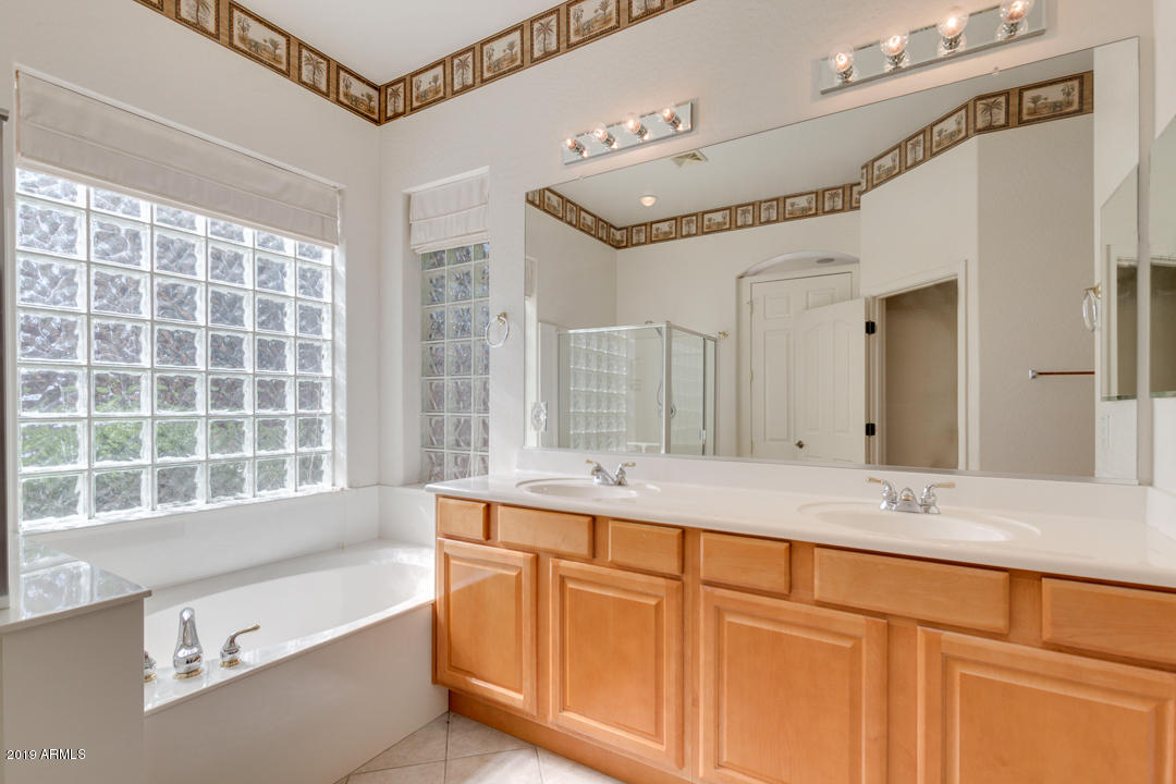 3279 E BRIDGEPORT Parkway