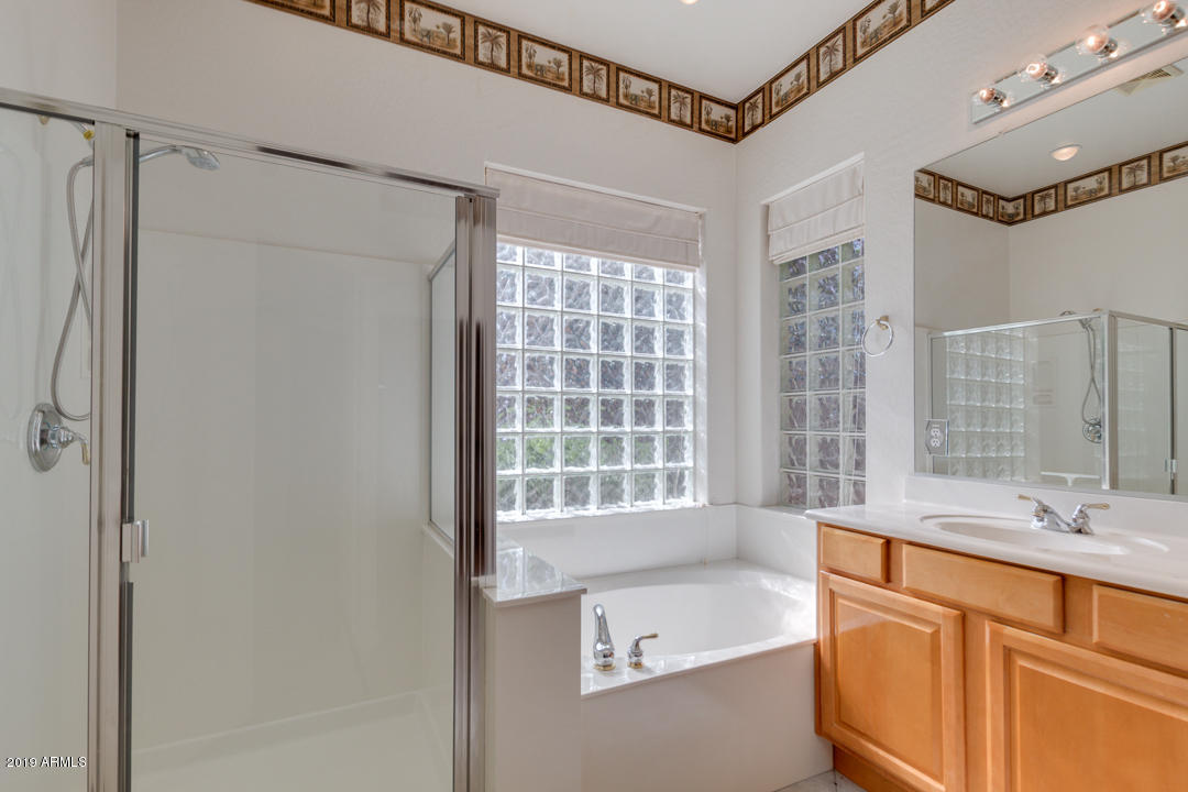 3279 E BRIDGEPORT Parkway