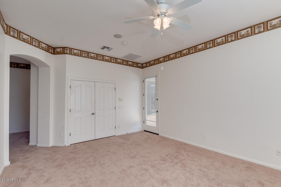 3279 E BRIDGEPORT Parkway