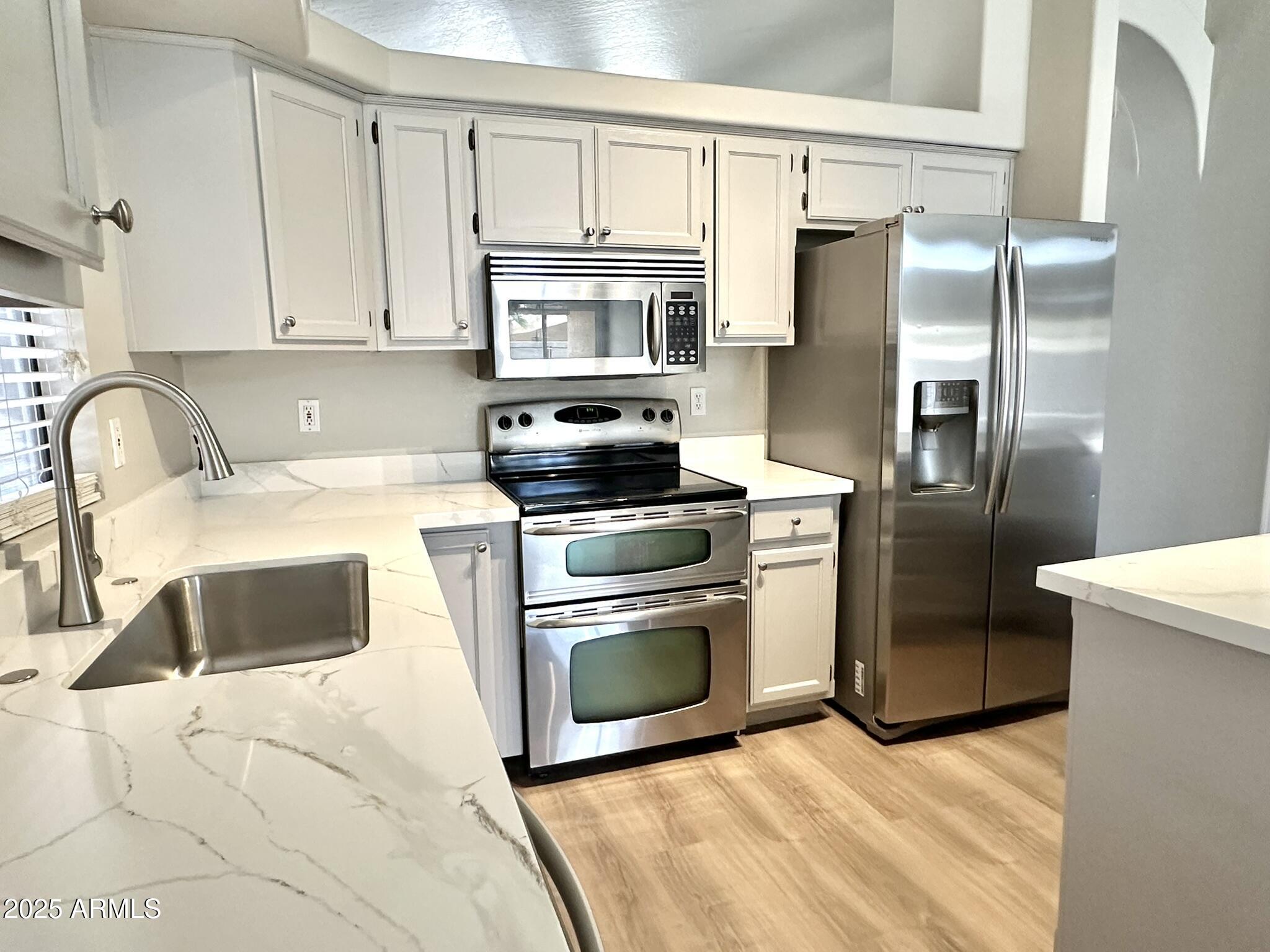 4781 W HARRISON Street