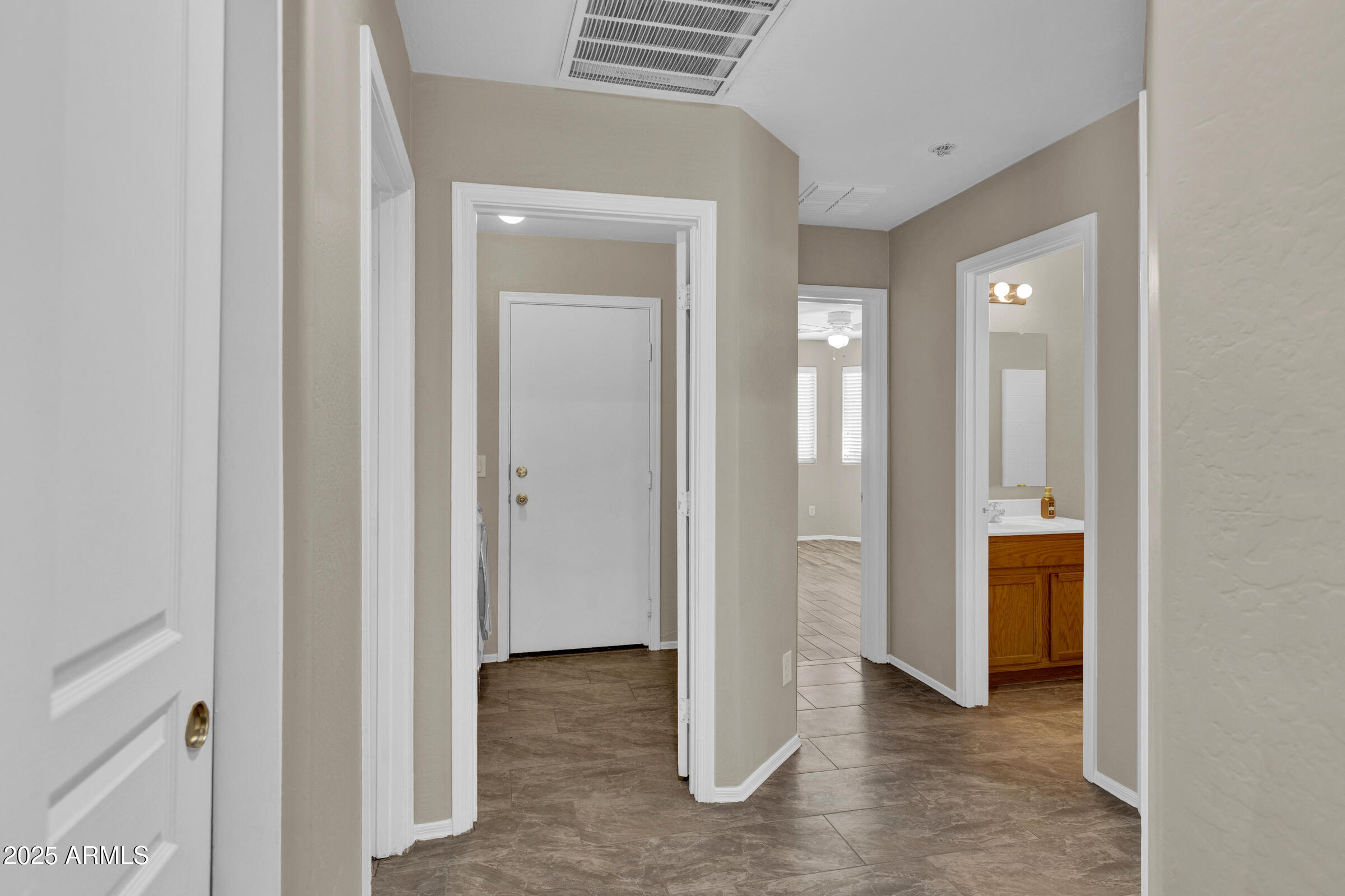 22363 E VIA DEL PALO