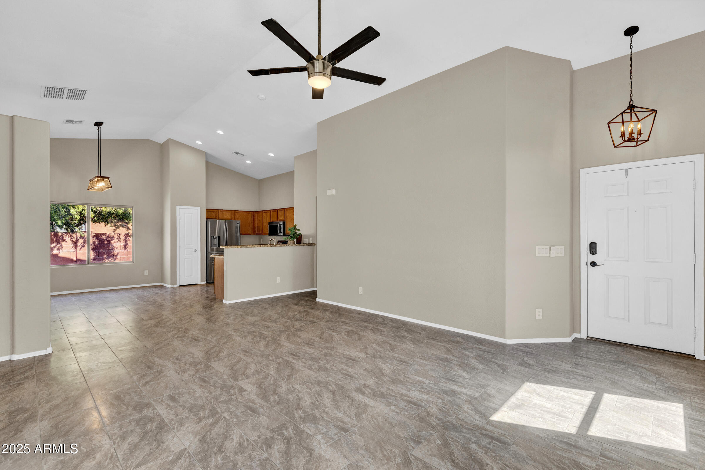 22363 E VIA DEL PALO