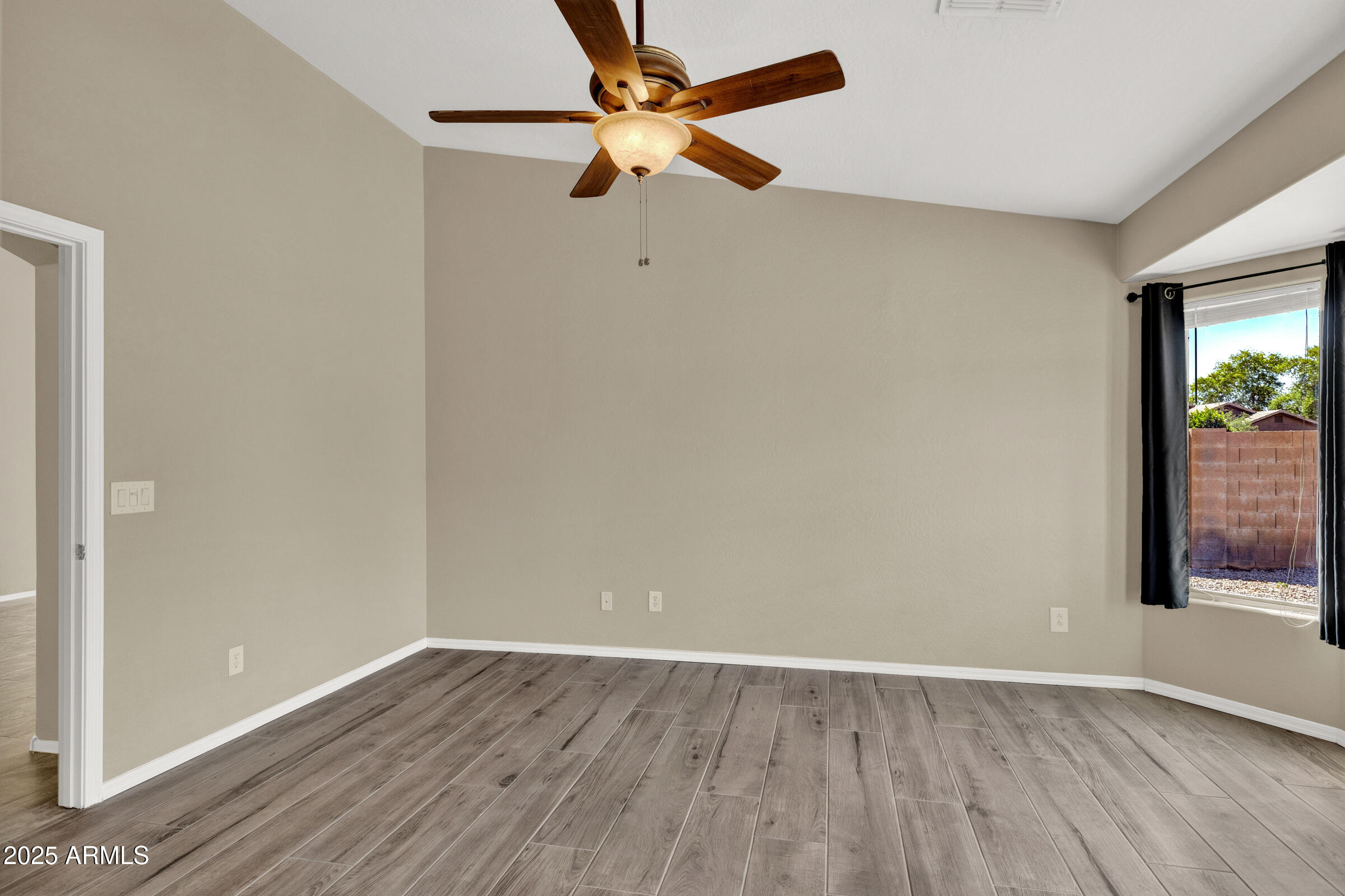 22363 E VIA DEL PALO