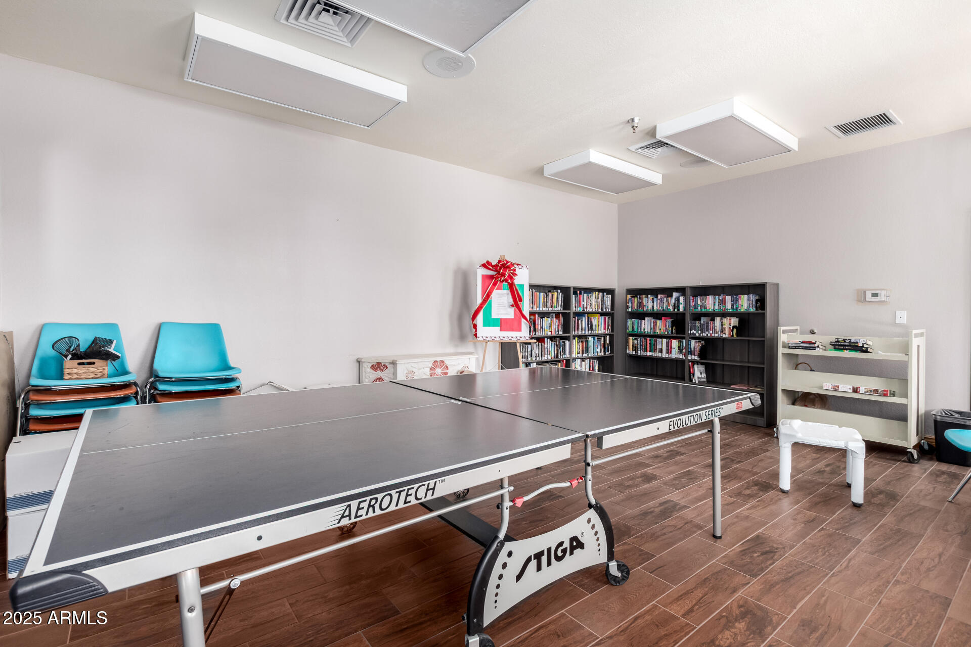 1381 E LA COSTA Drive