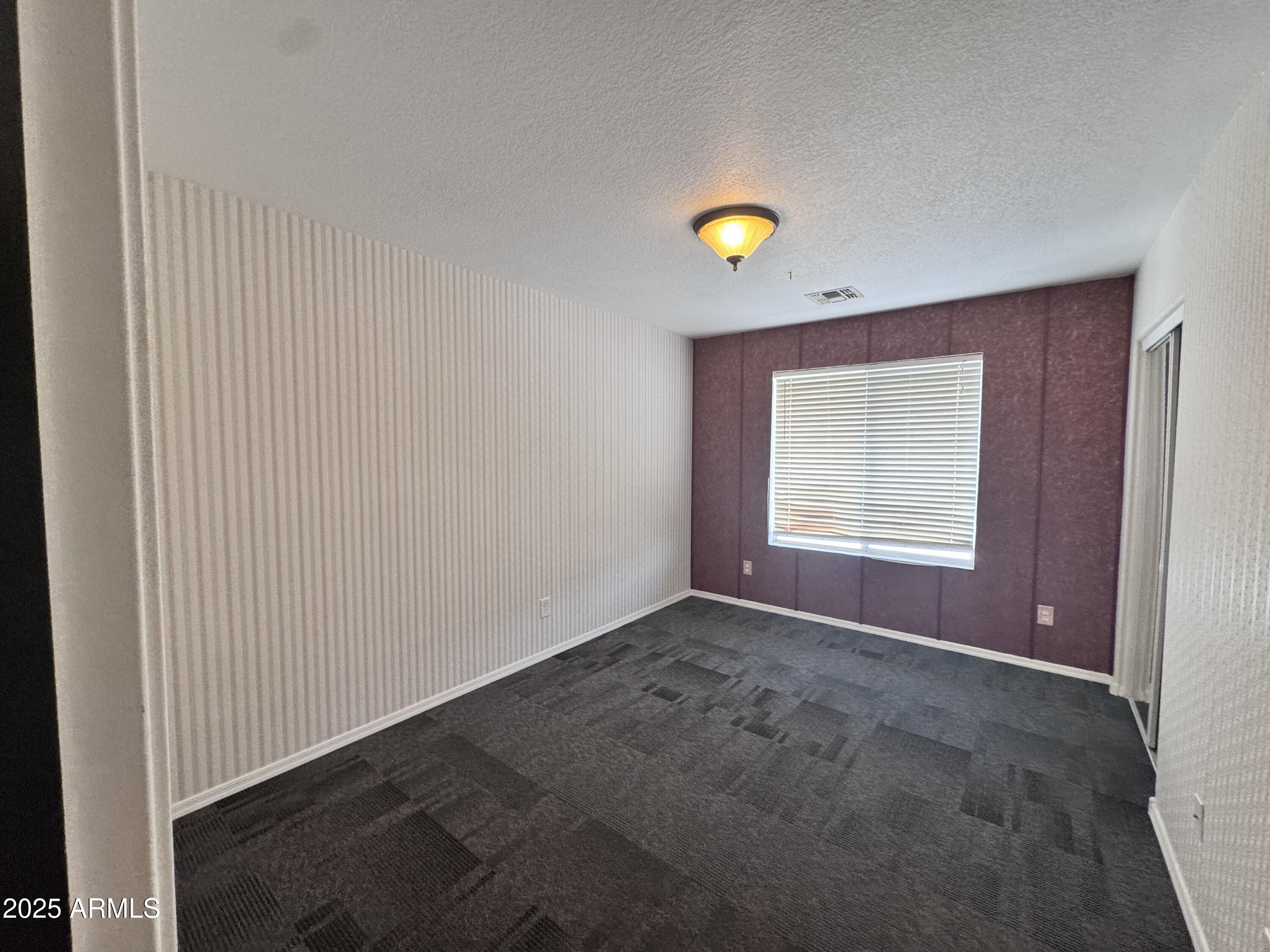 4686 E MEADOW CREEK Way