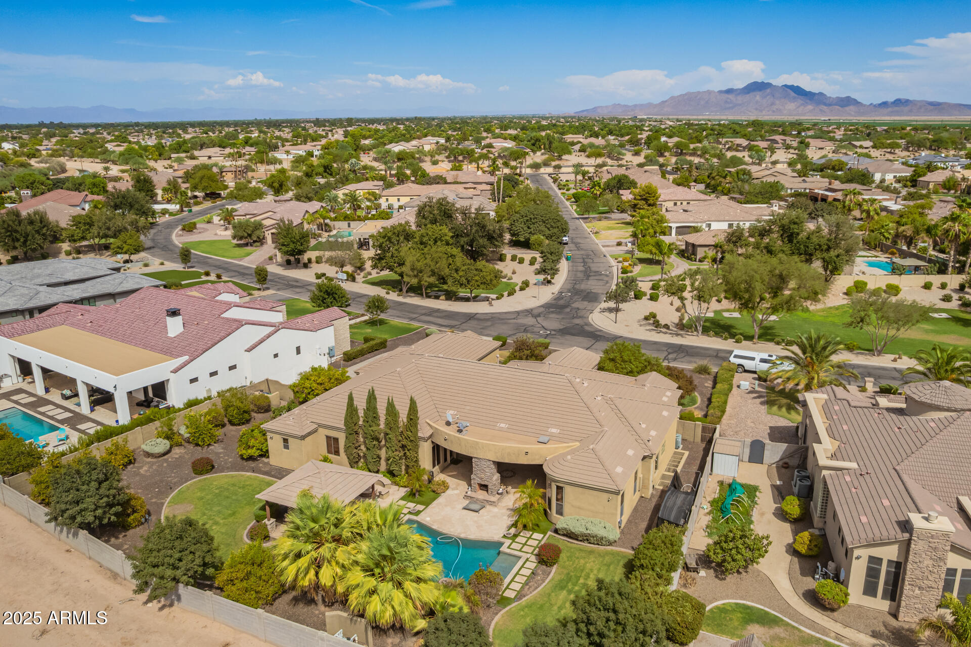 26118 S WASHINGTON Street