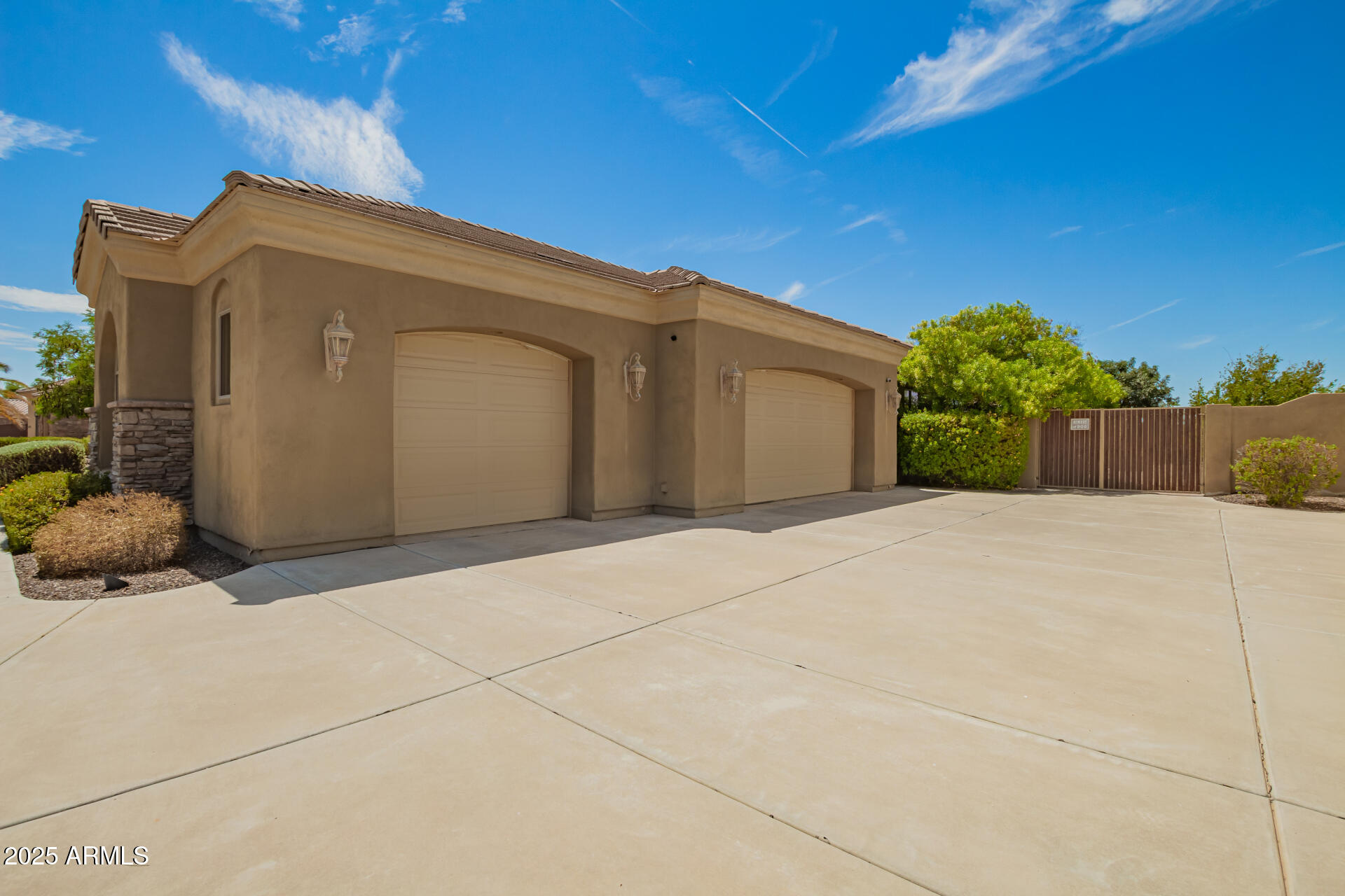 26118 S WASHINGTON Street