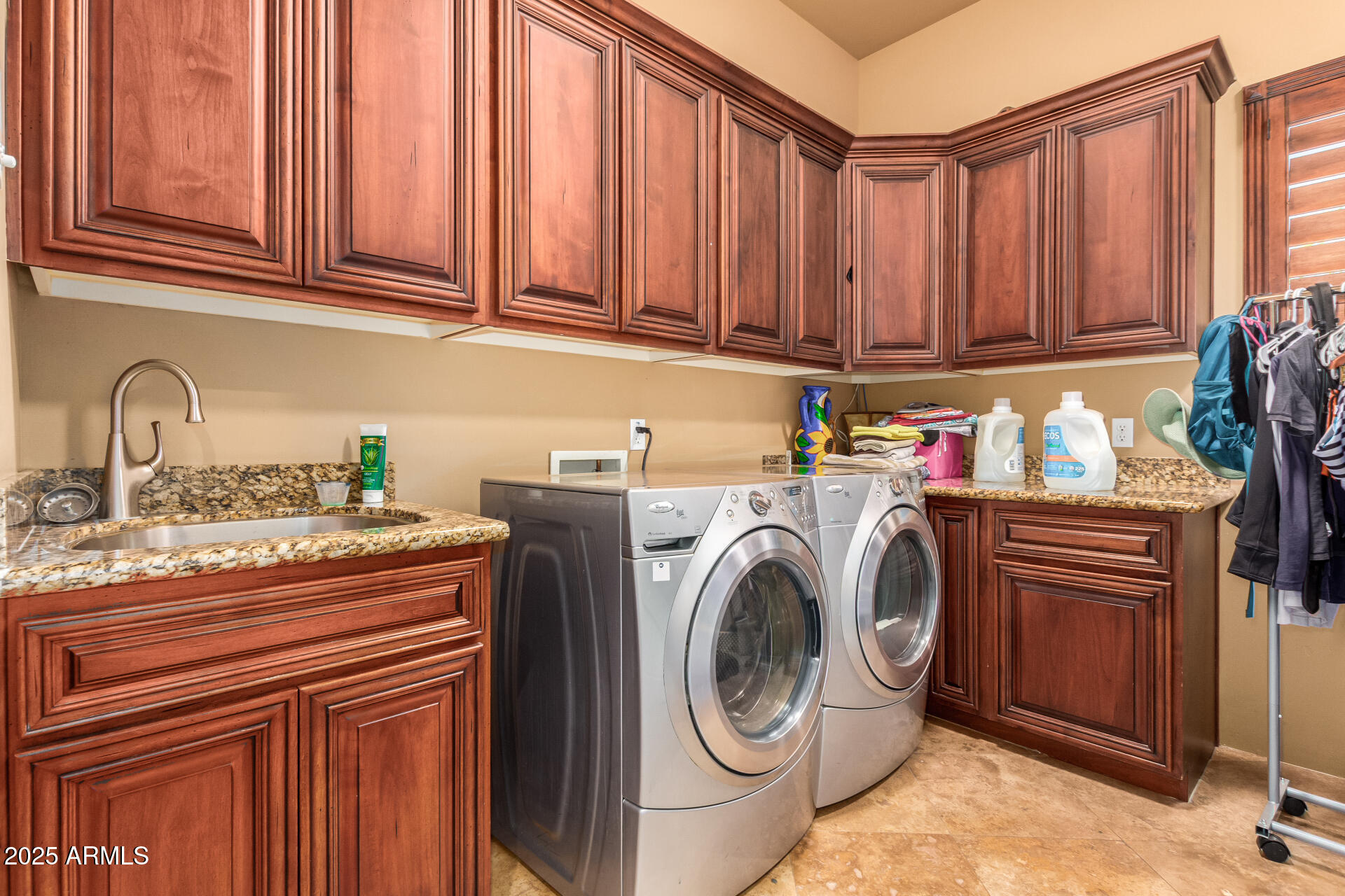 26118 S WASHINGTON Street