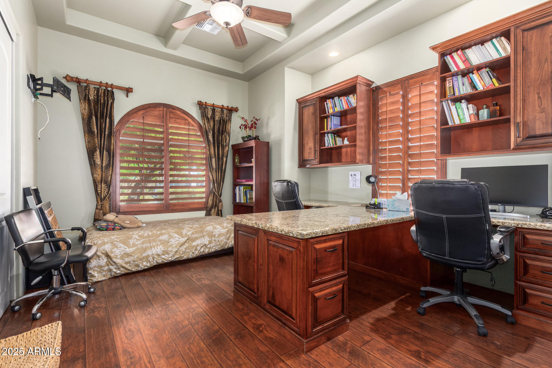 26118 S WASHINGTON Street