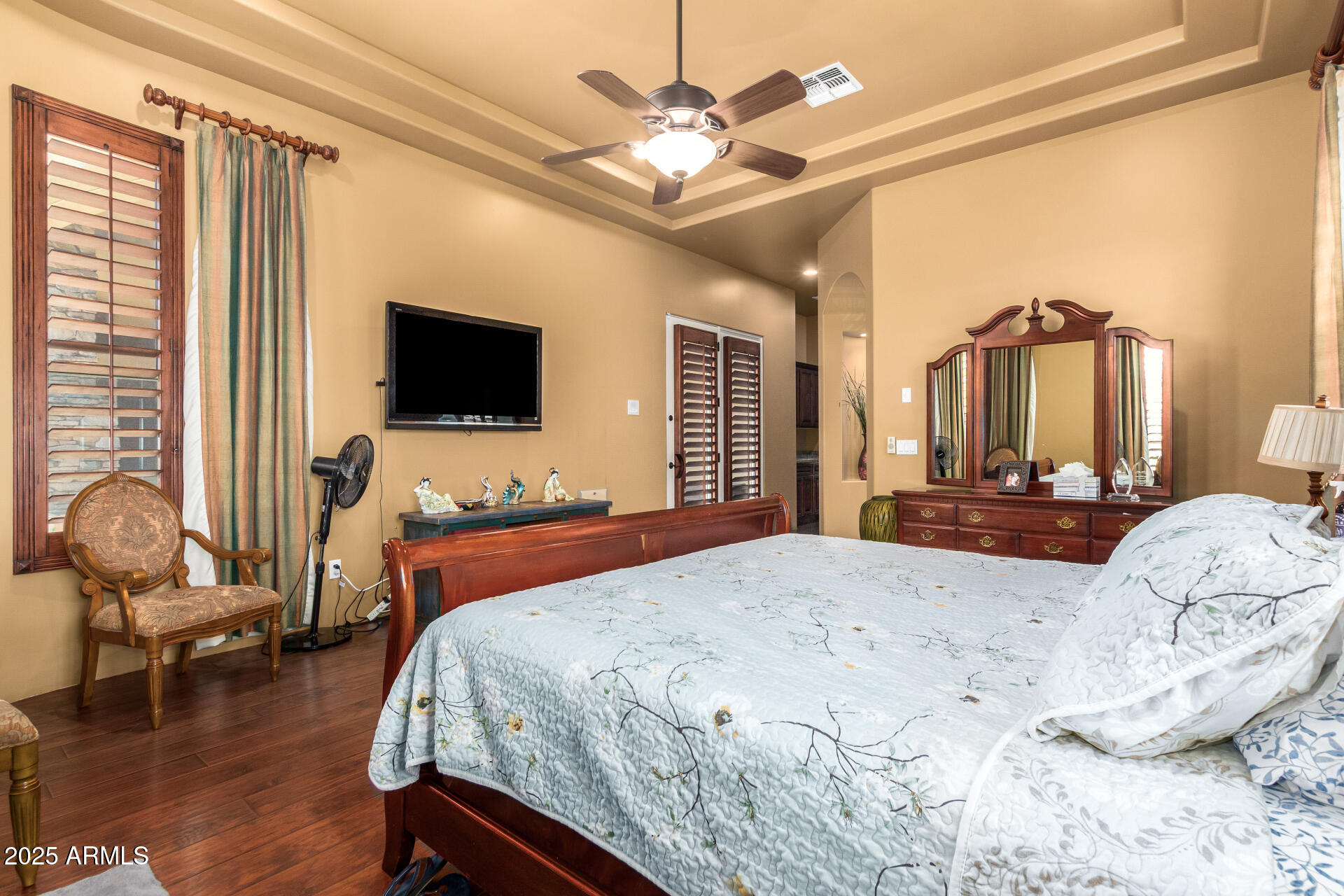 26118 S WASHINGTON Street