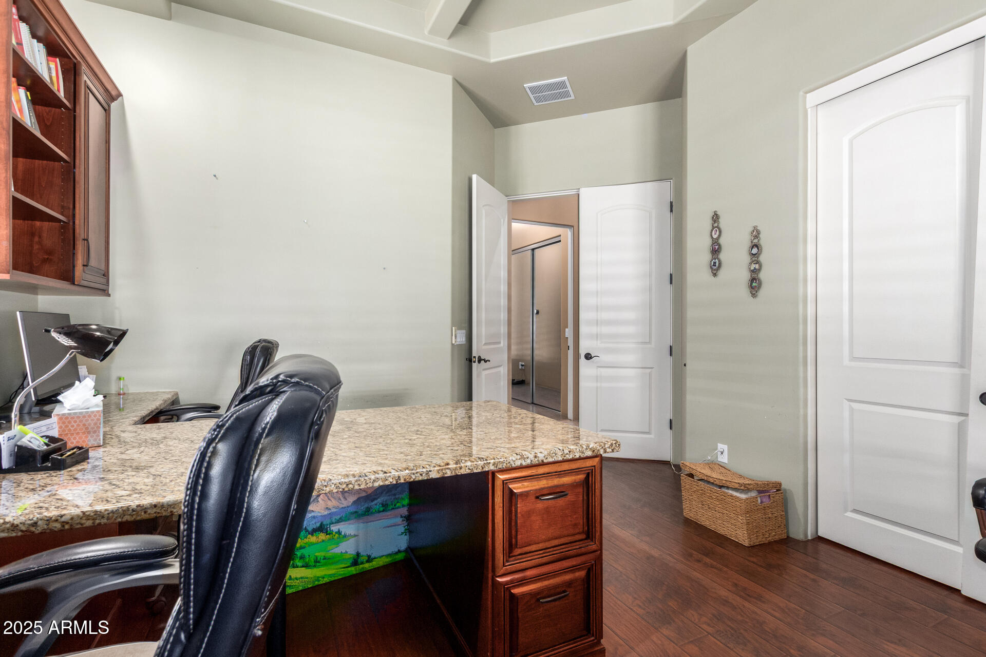 26118 S WASHINGTON Street