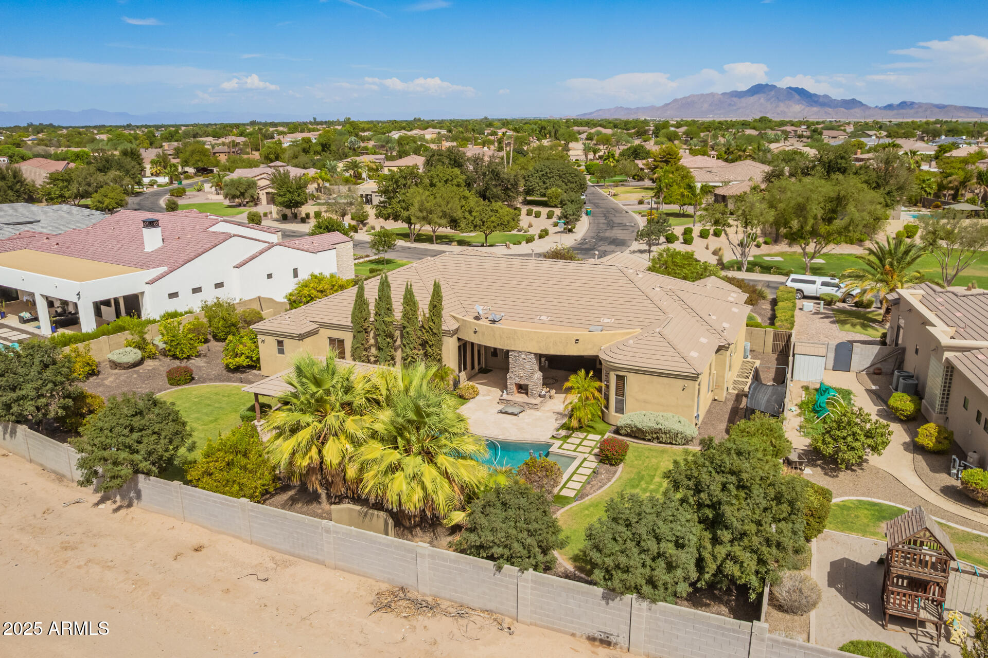 26118 S WASHINGTON Street