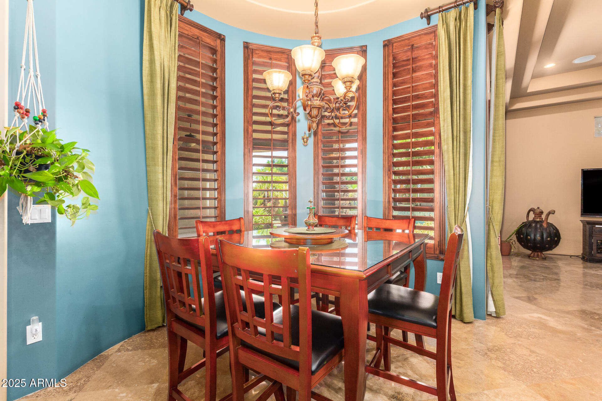 26118 S WASHINGTON Street