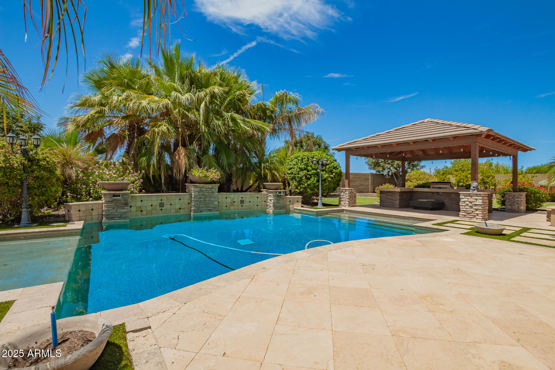 26118 S WASHINGTON Street