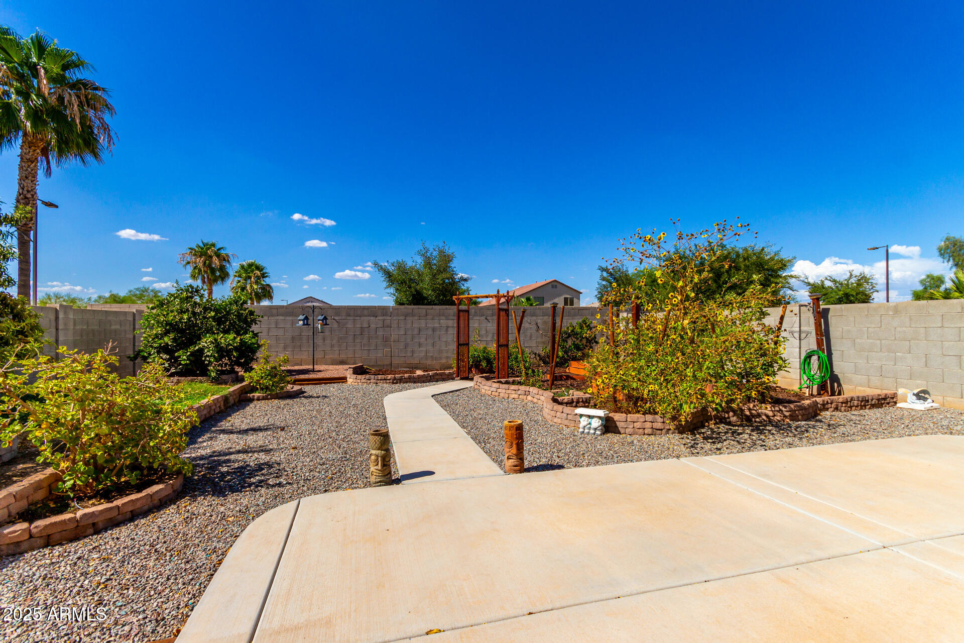 11550 E PRIMROSE Lane