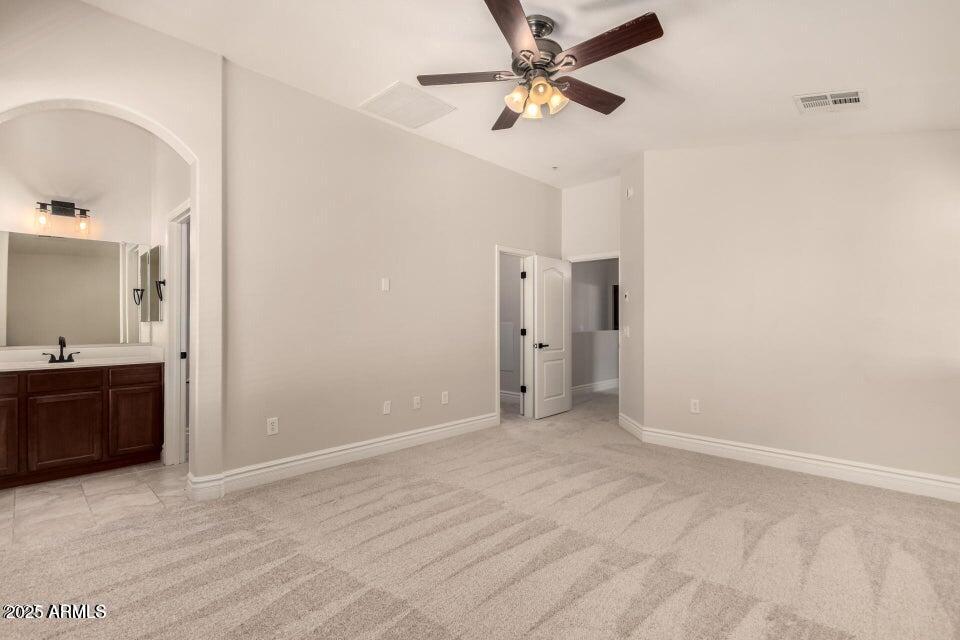 2727 N PRICE Road, 32