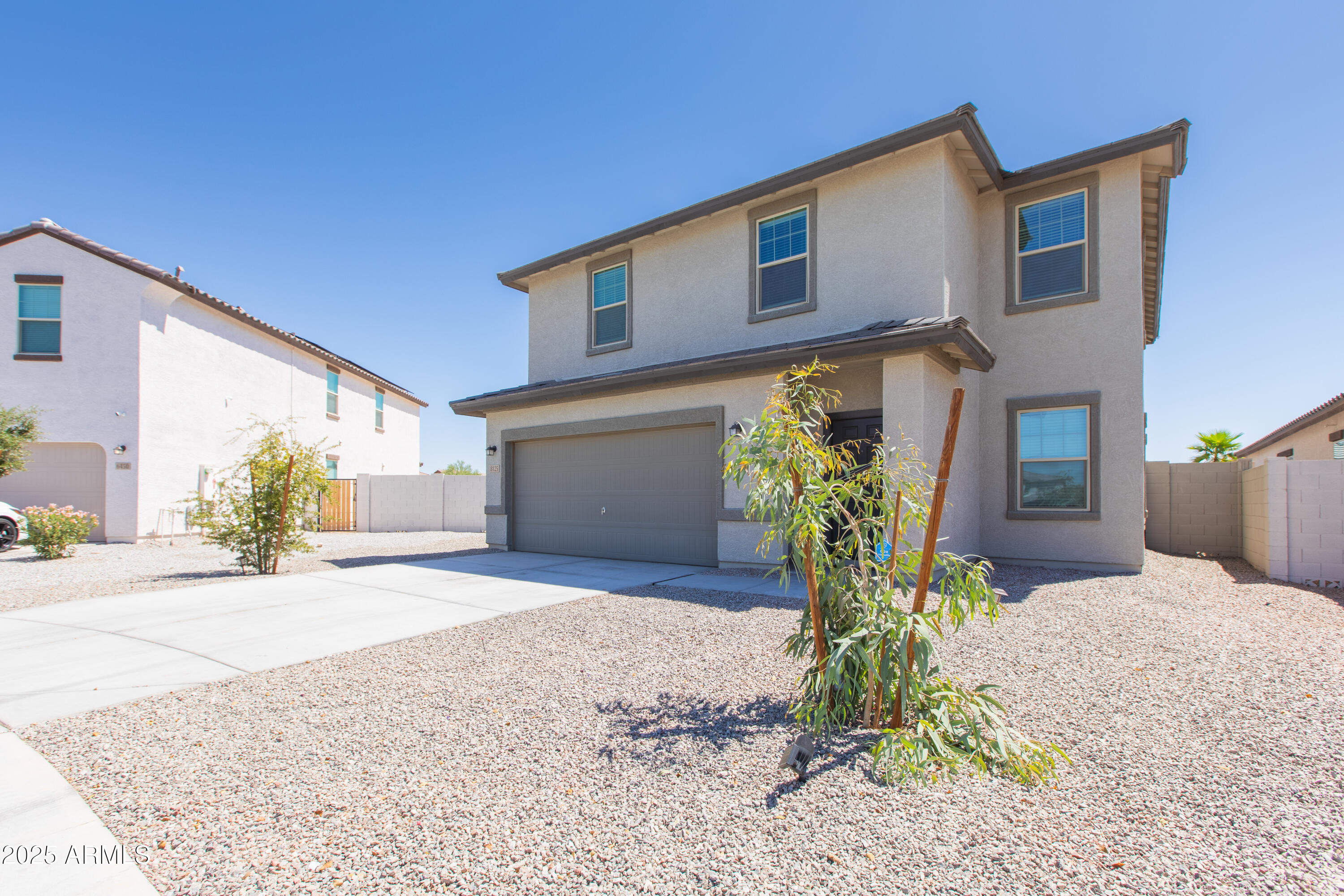 8125 S 64th Lane